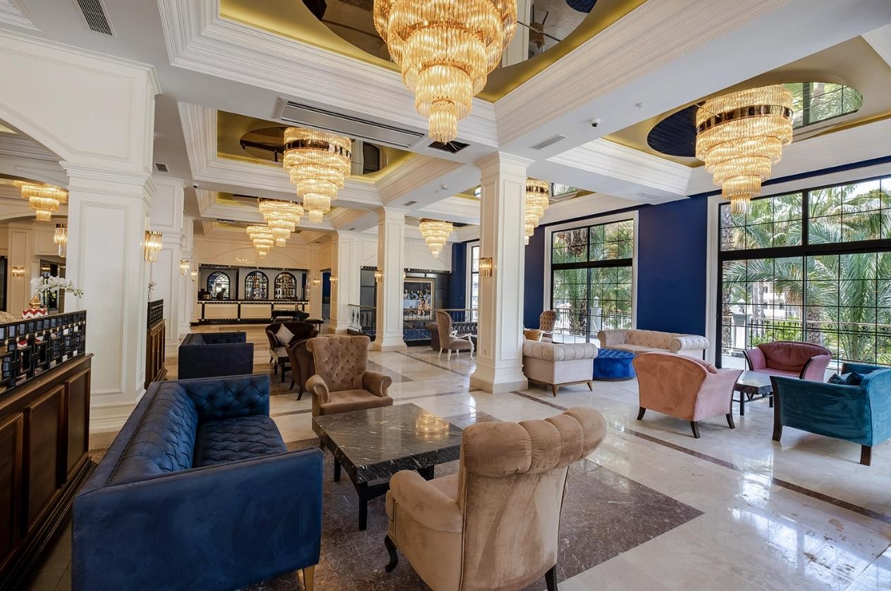 Utopia Resort And Residence 15