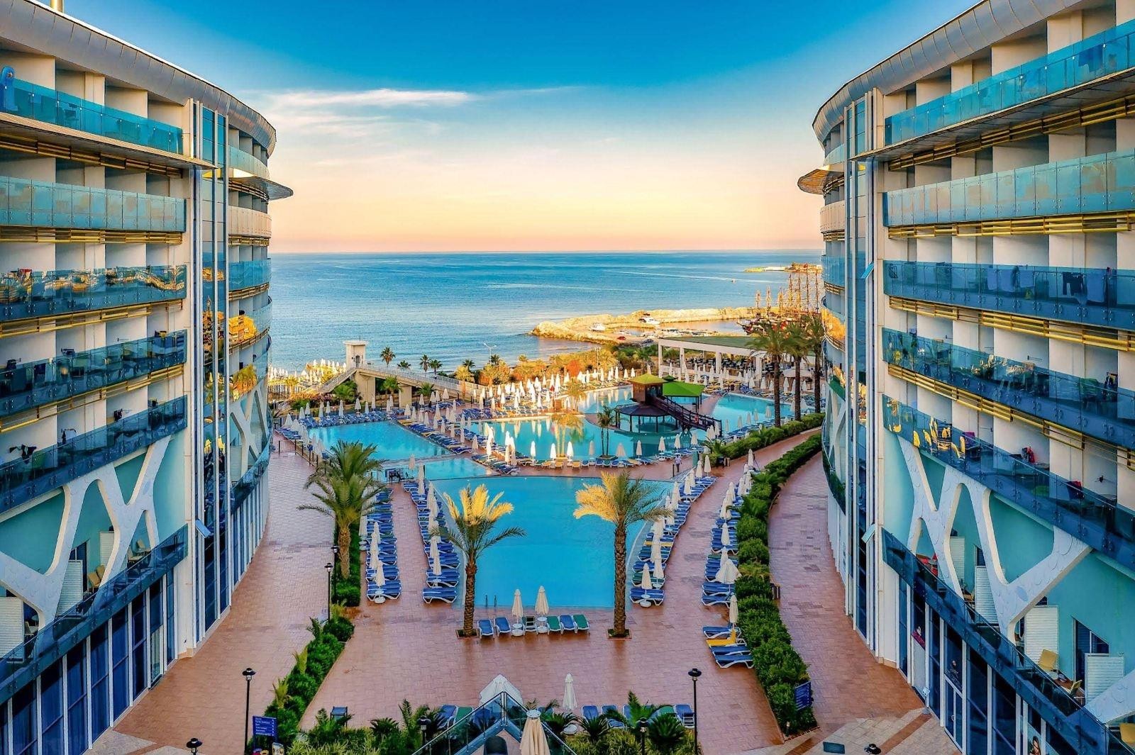 Vikingen Infinity Resort & Spa 4