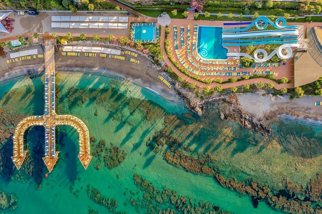 Vikingen Infinity Resort & Spa 9