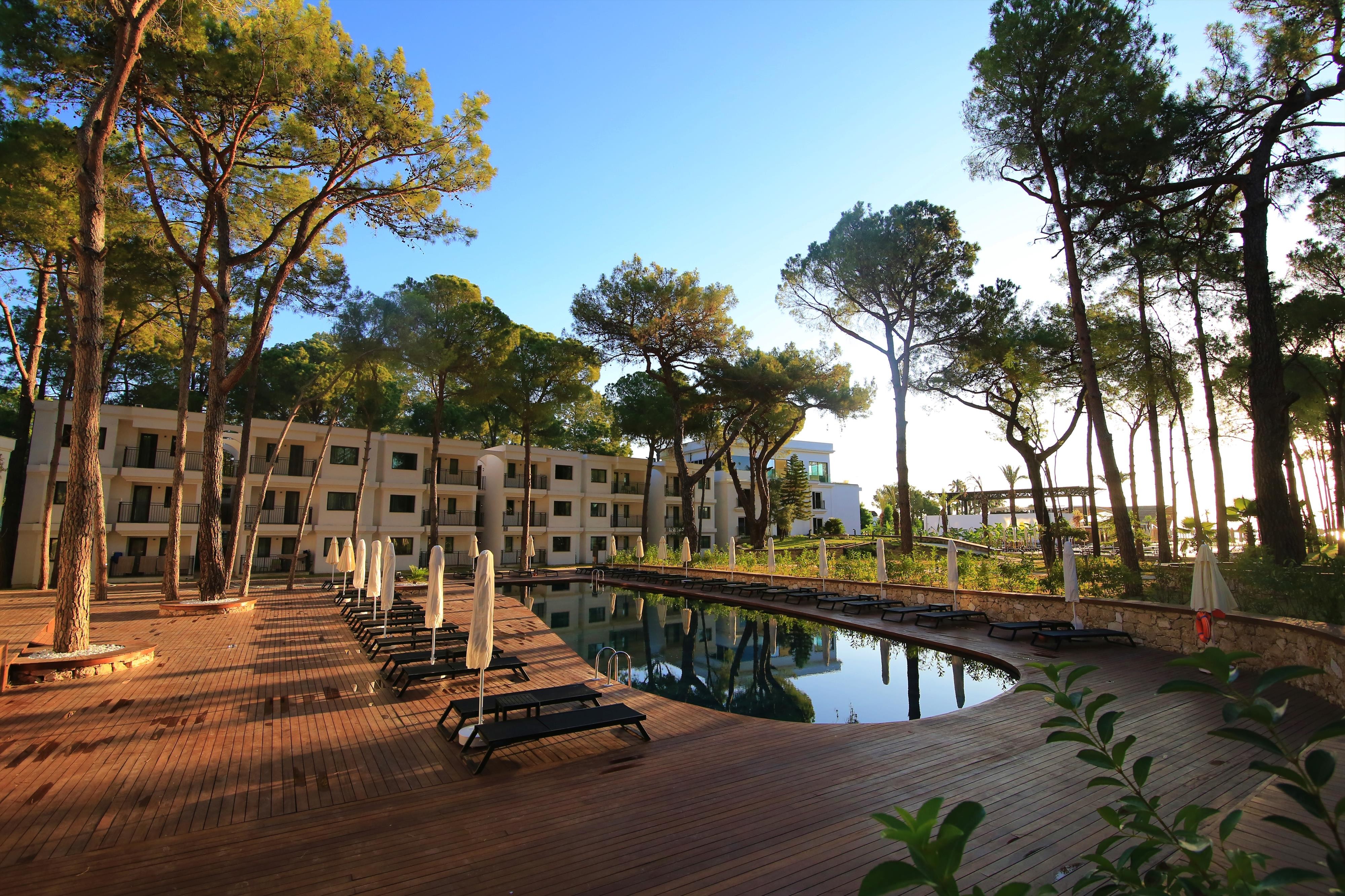 Aydinbey Siu Collection