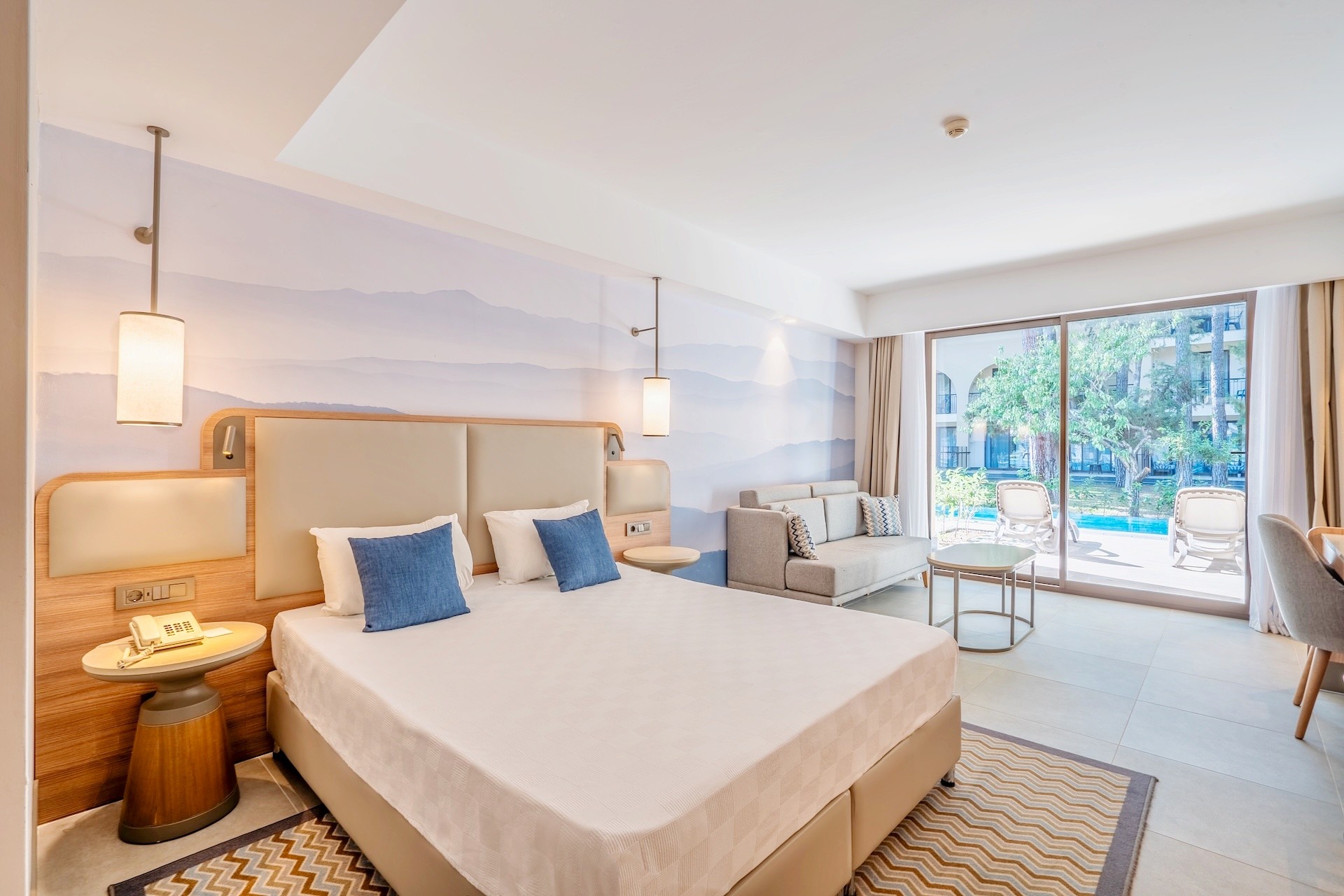 Champion Holiday Village 25