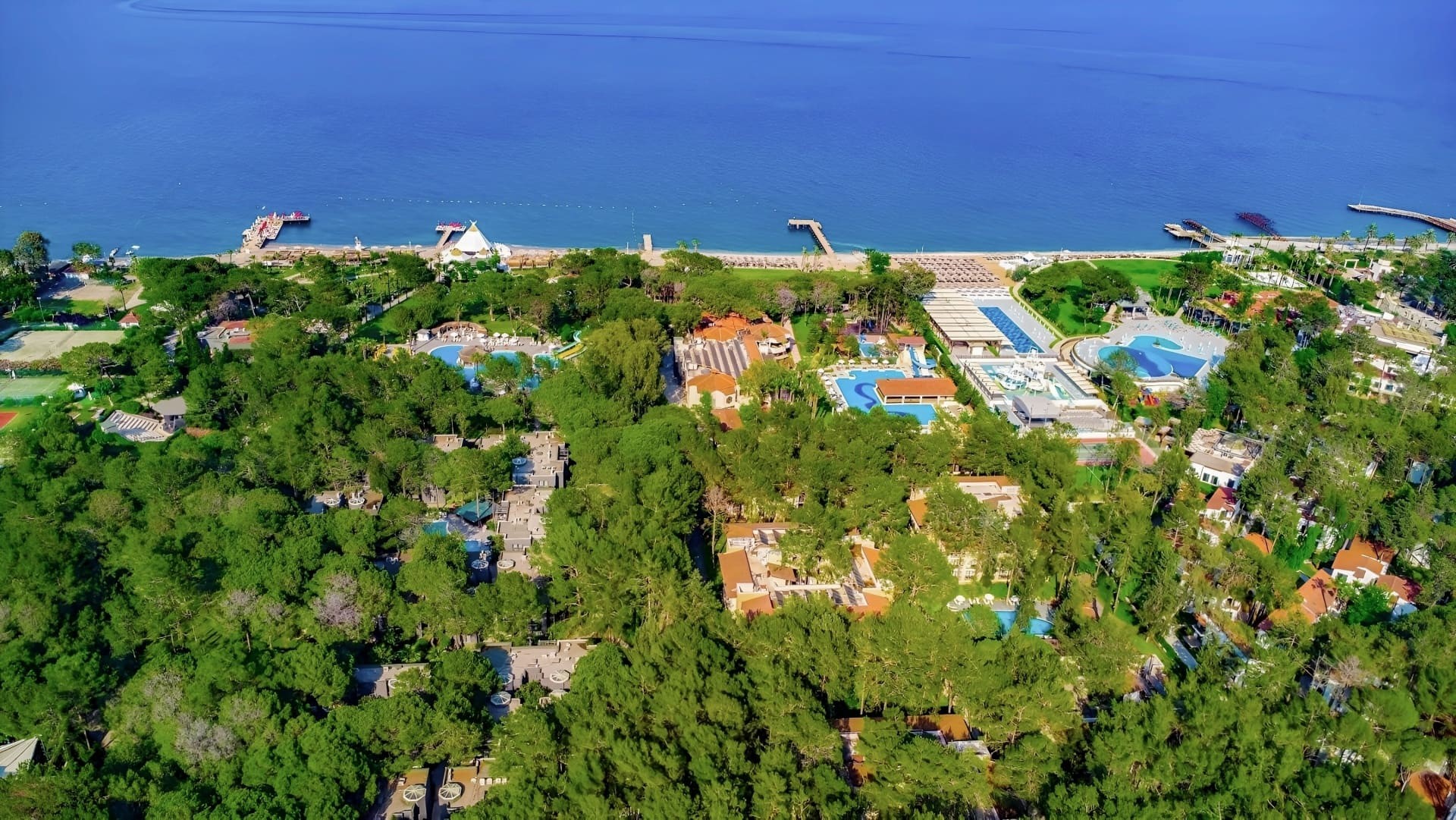 Champion Holiday Village 34