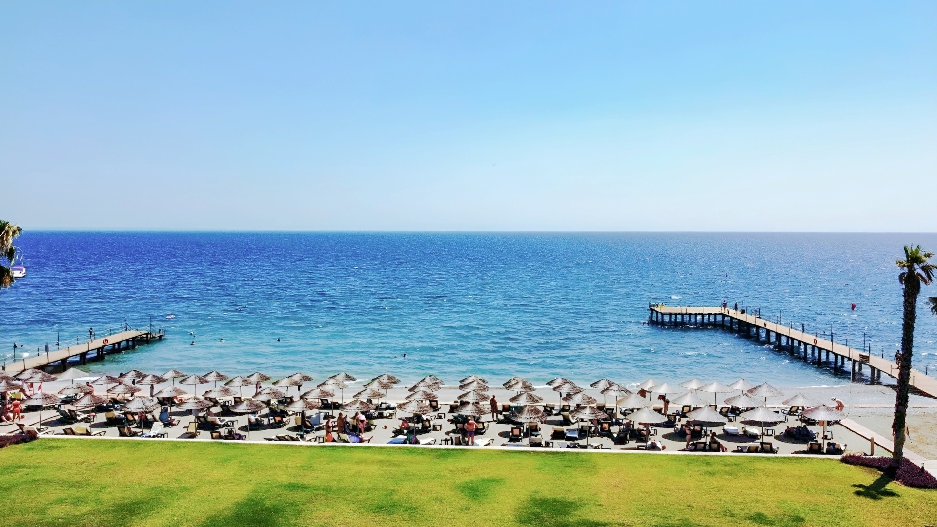 Champion Holiday Village 14