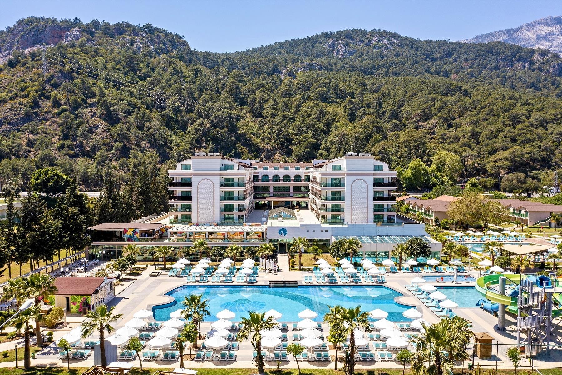 Dosinia Luxury Resort