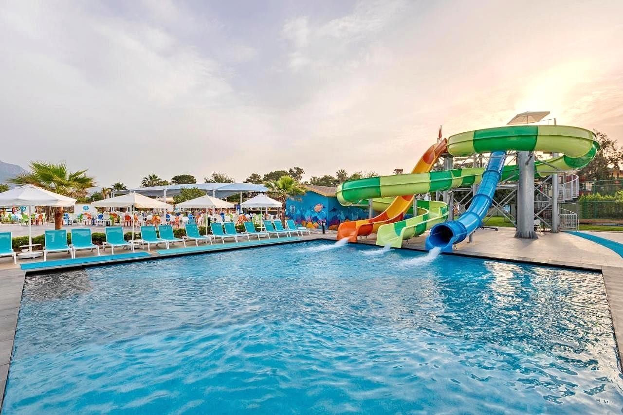 Dosinia Luxury Resort