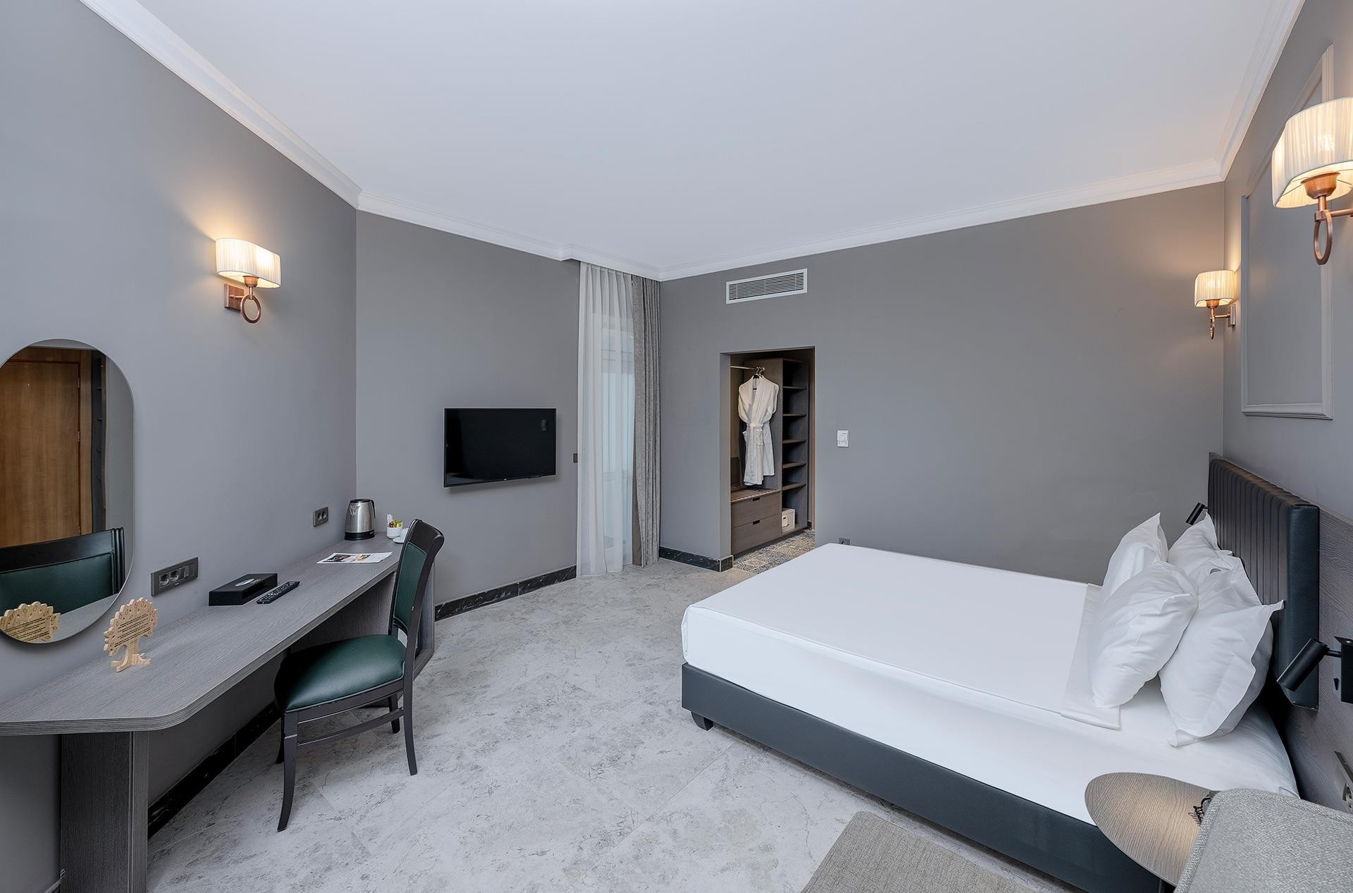 Adora Golf Resort 18