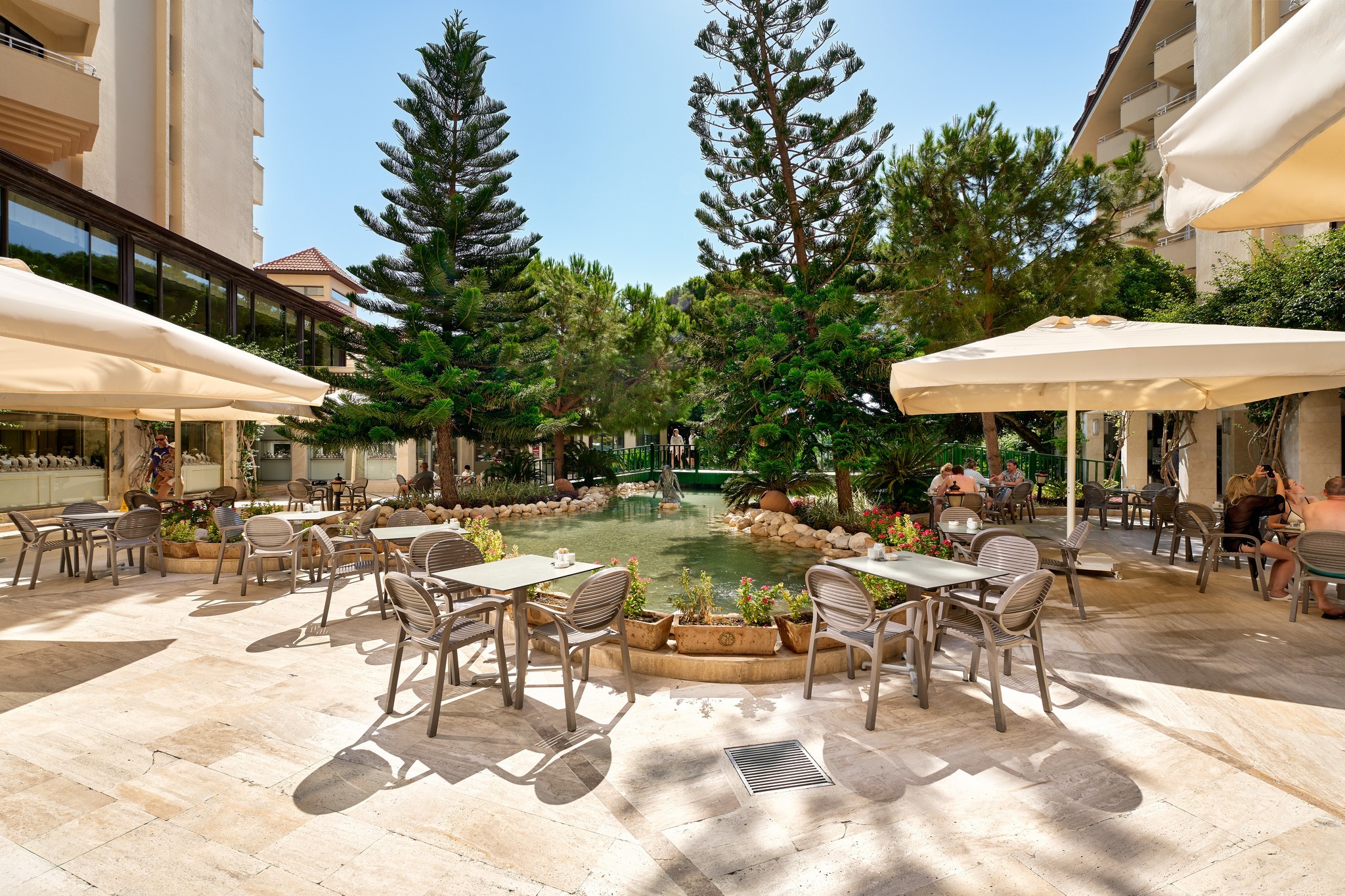 Bellis Deluxe Hotel 27