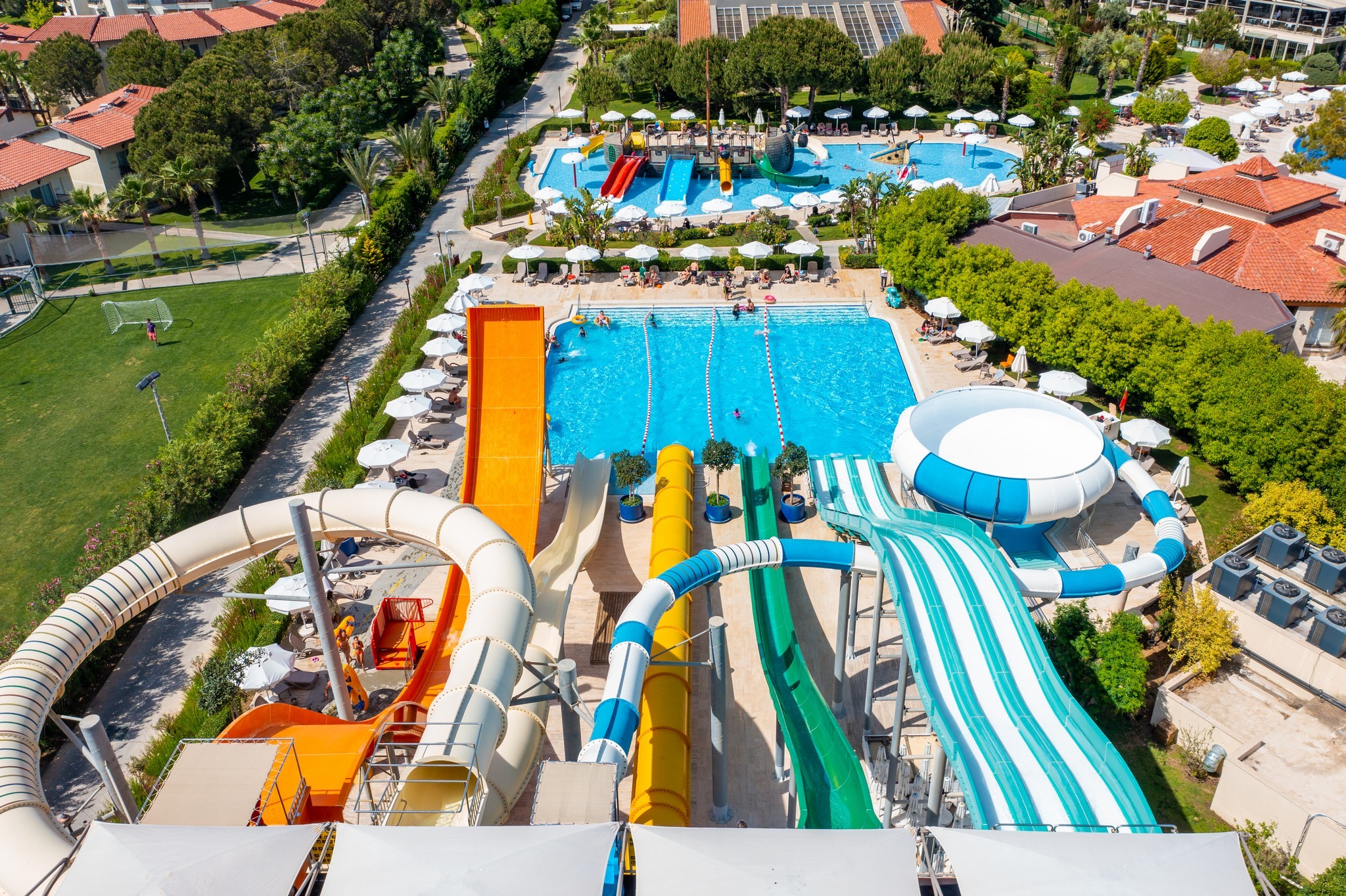 Bellis Deluxe Hotel 4