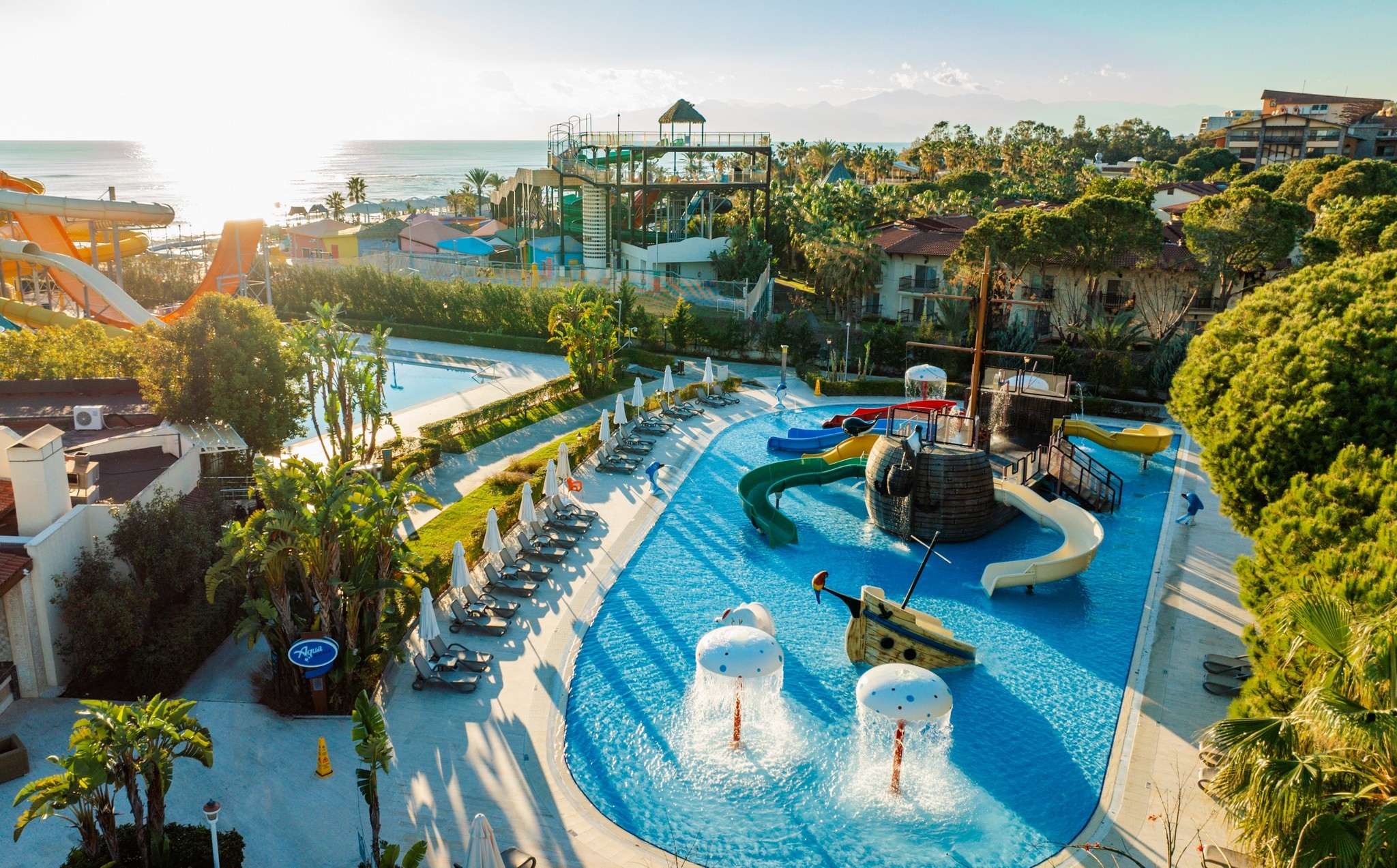 Bellis Deluxe Hotel 7