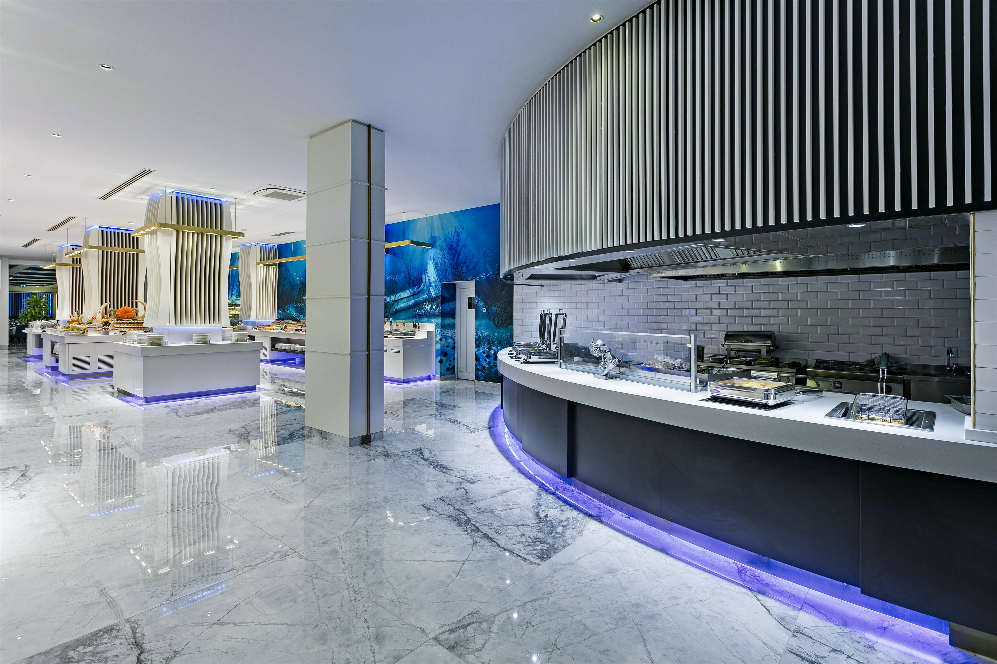 Limak Atlantis Deluxe Hotel & Resort 14