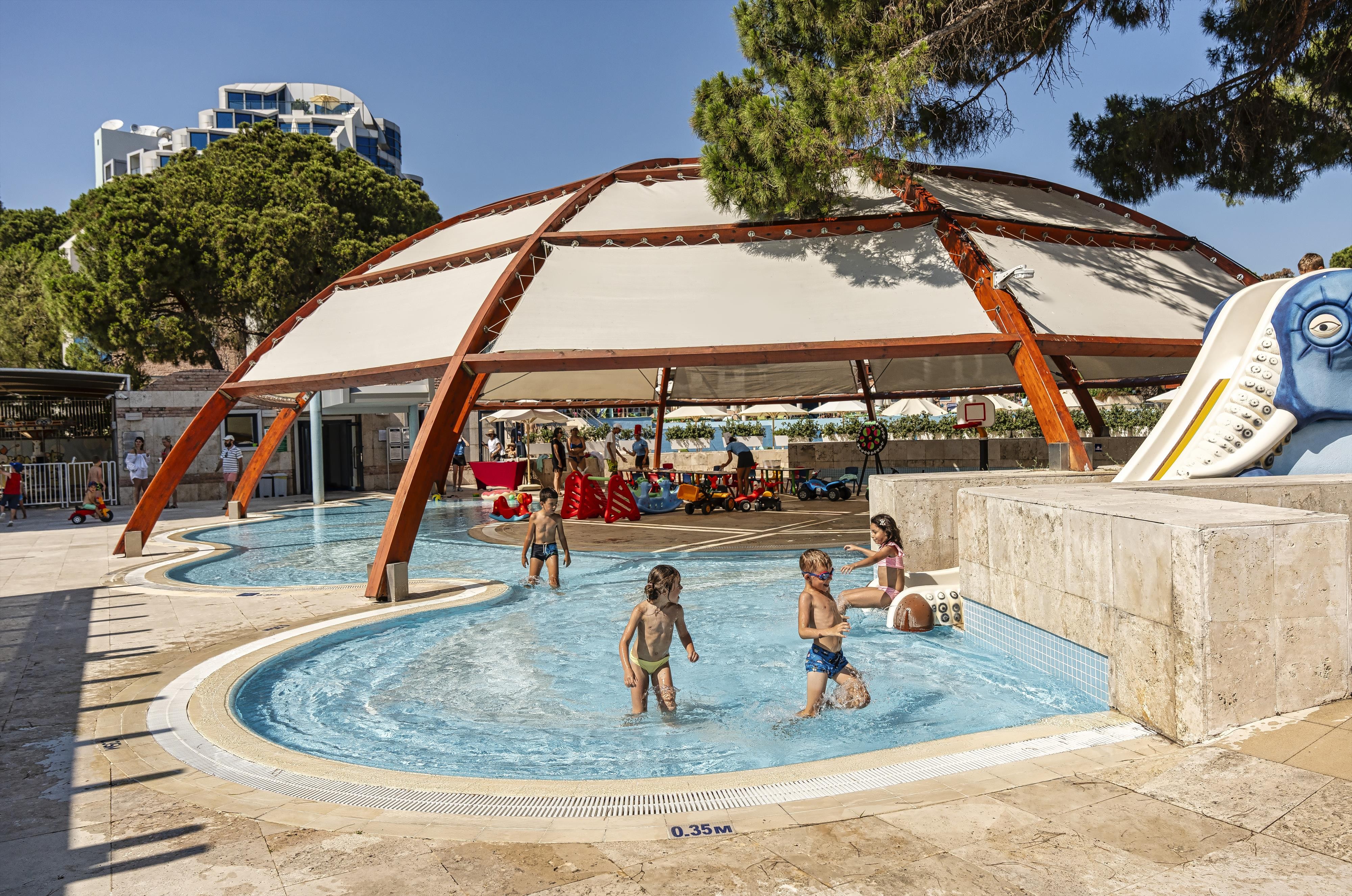 Cornelia de Luxe Resort 32