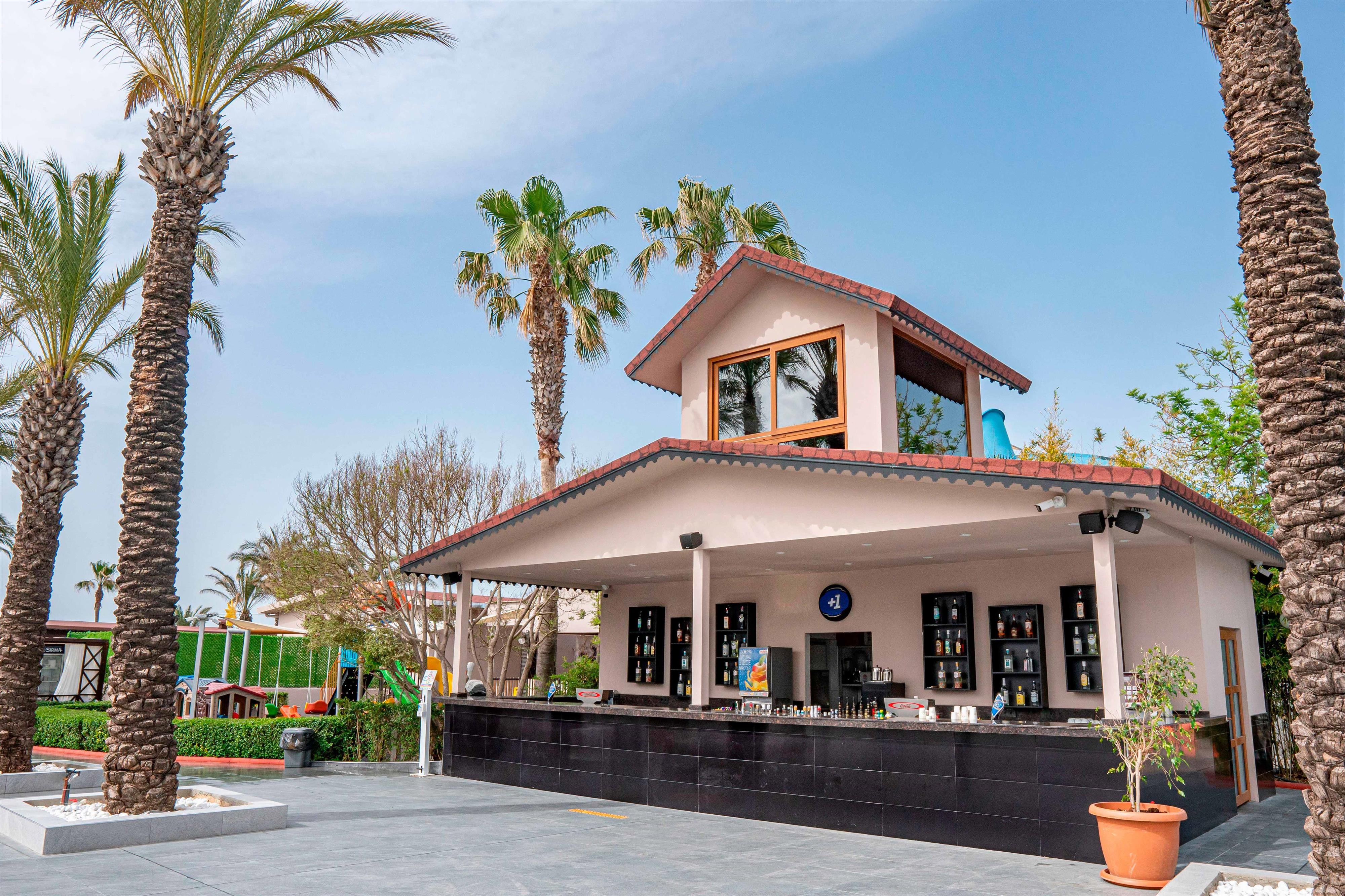 Aydinbey Famous Resort 11