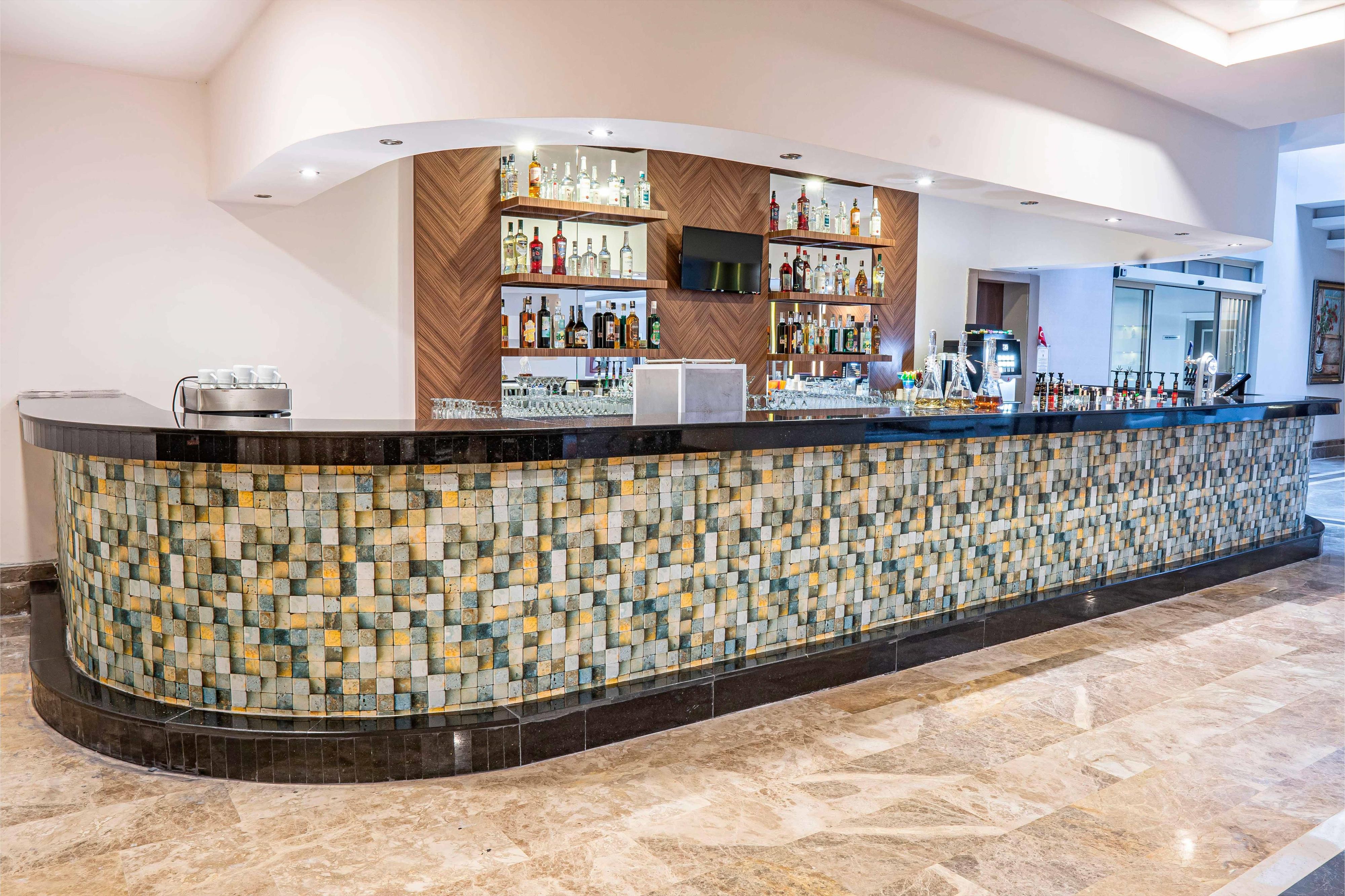 Aydinbey Famous Resort 15