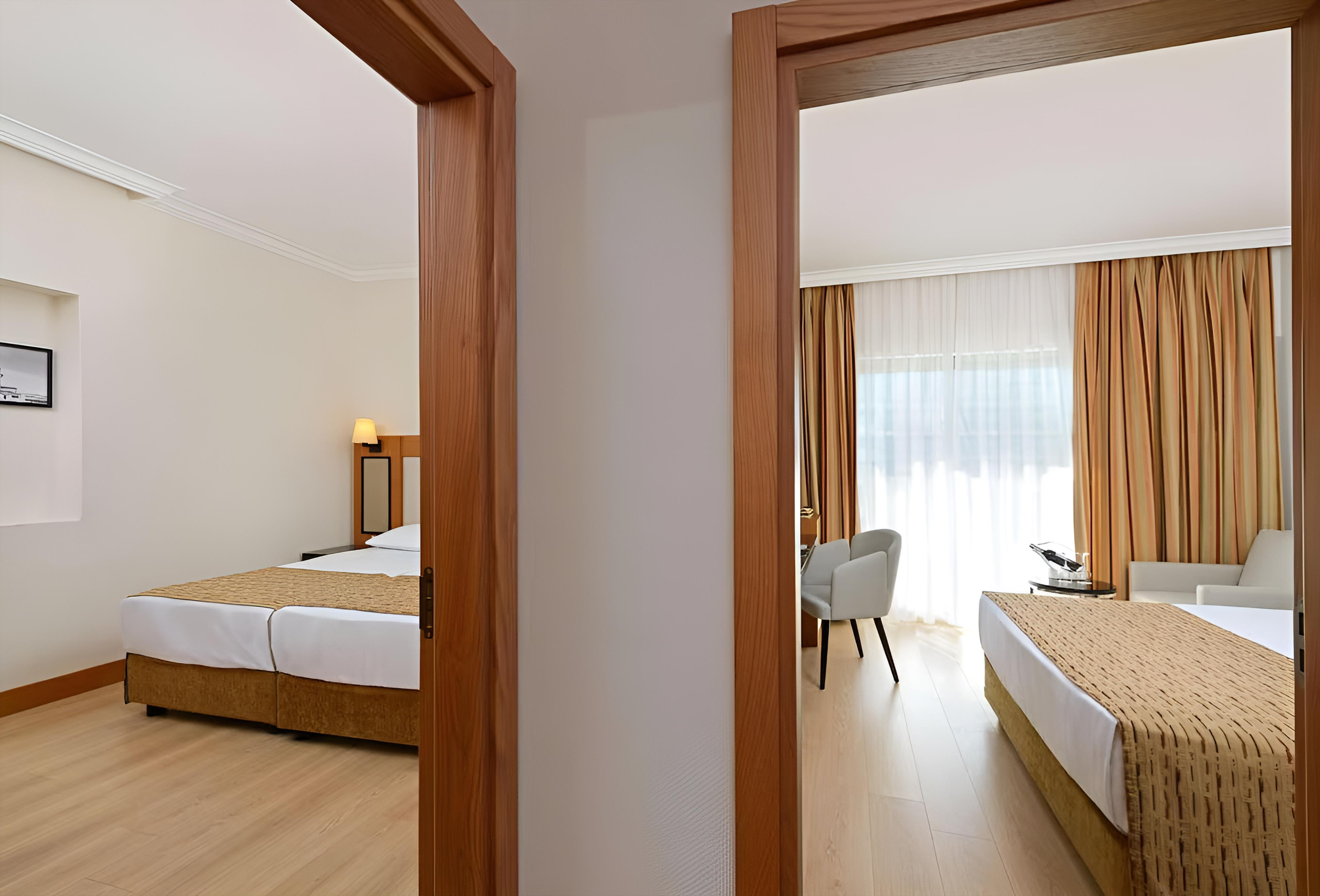 Aydinbey Famous Resort 17