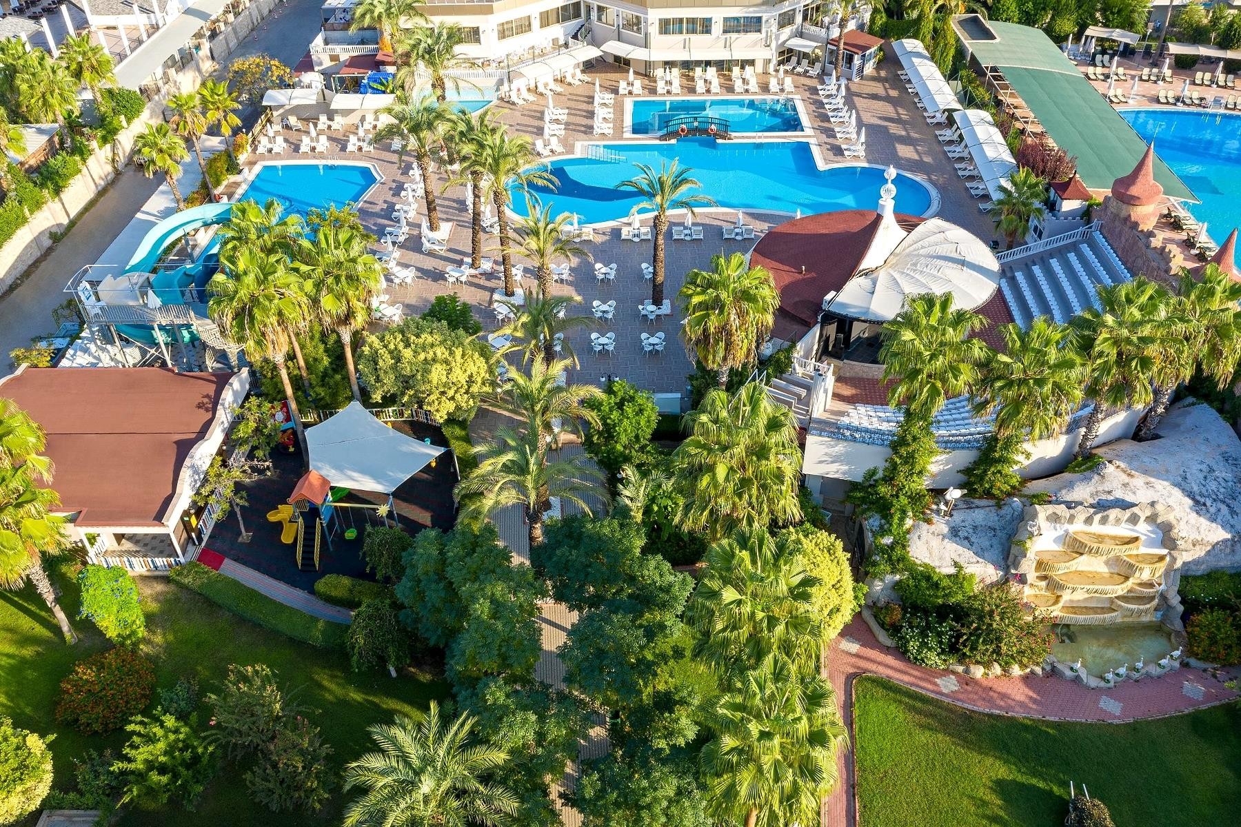 Aydinbey Famous Resort 4