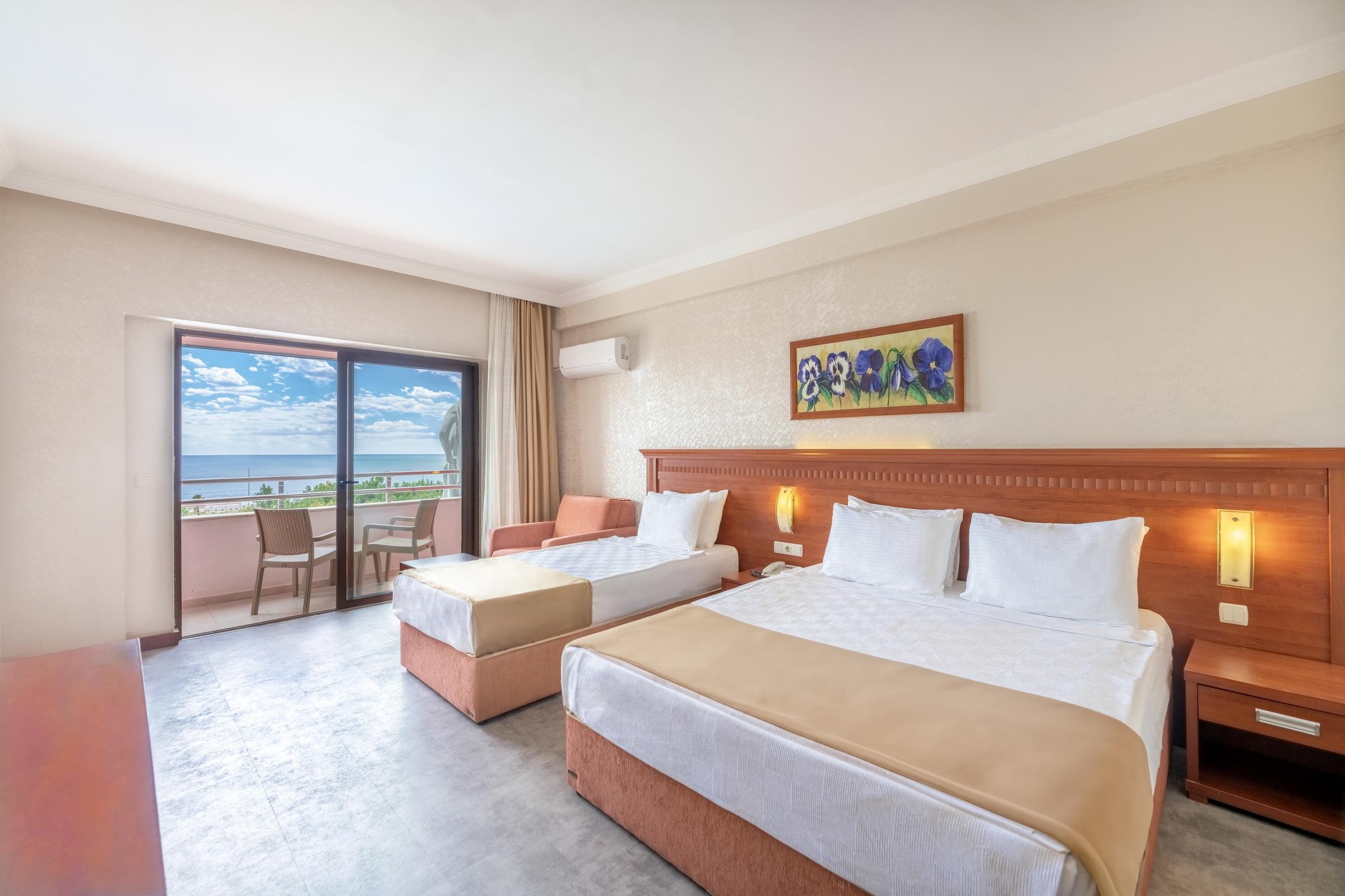 Casa Fora Beach Resort 6