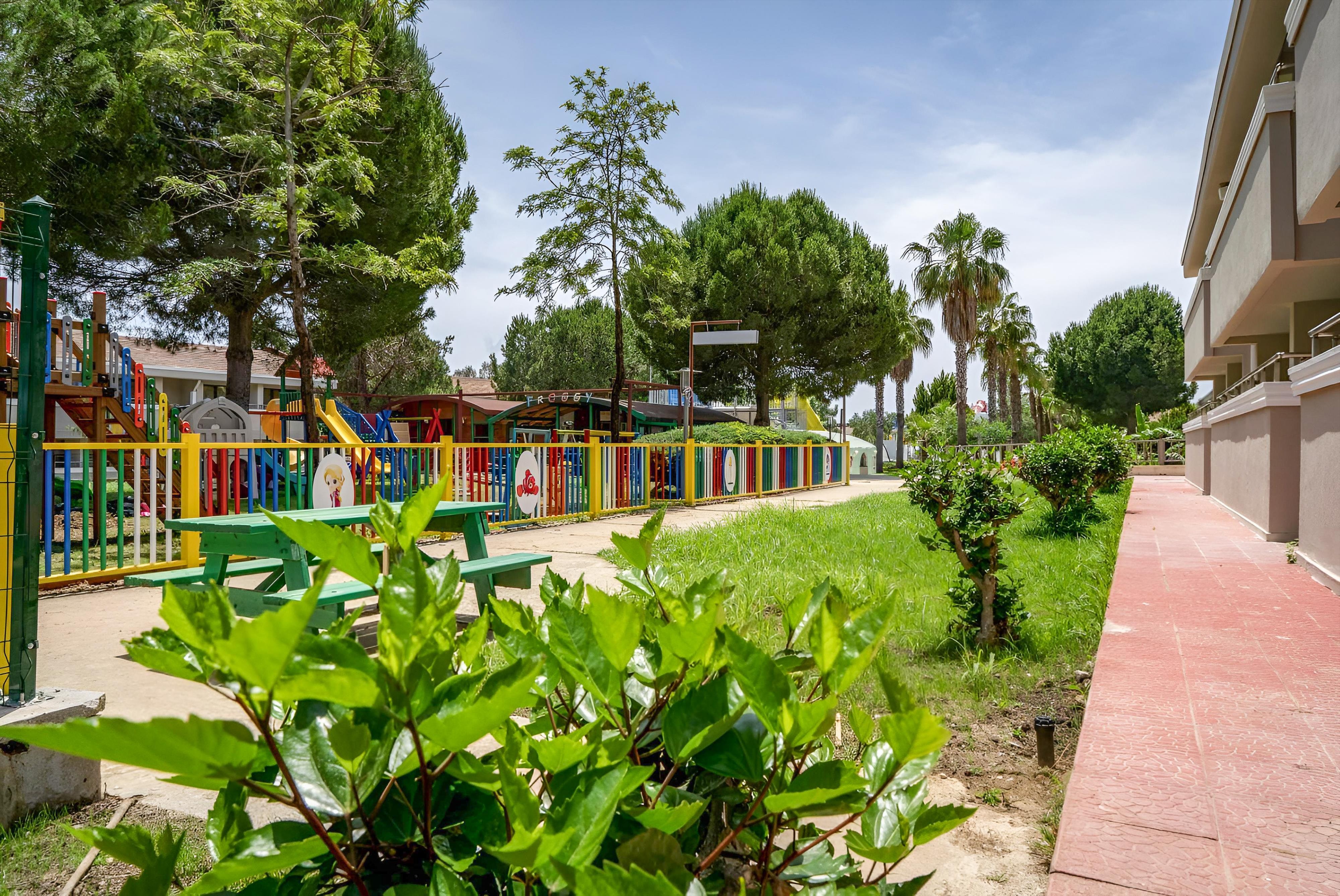 Master Family Club  28