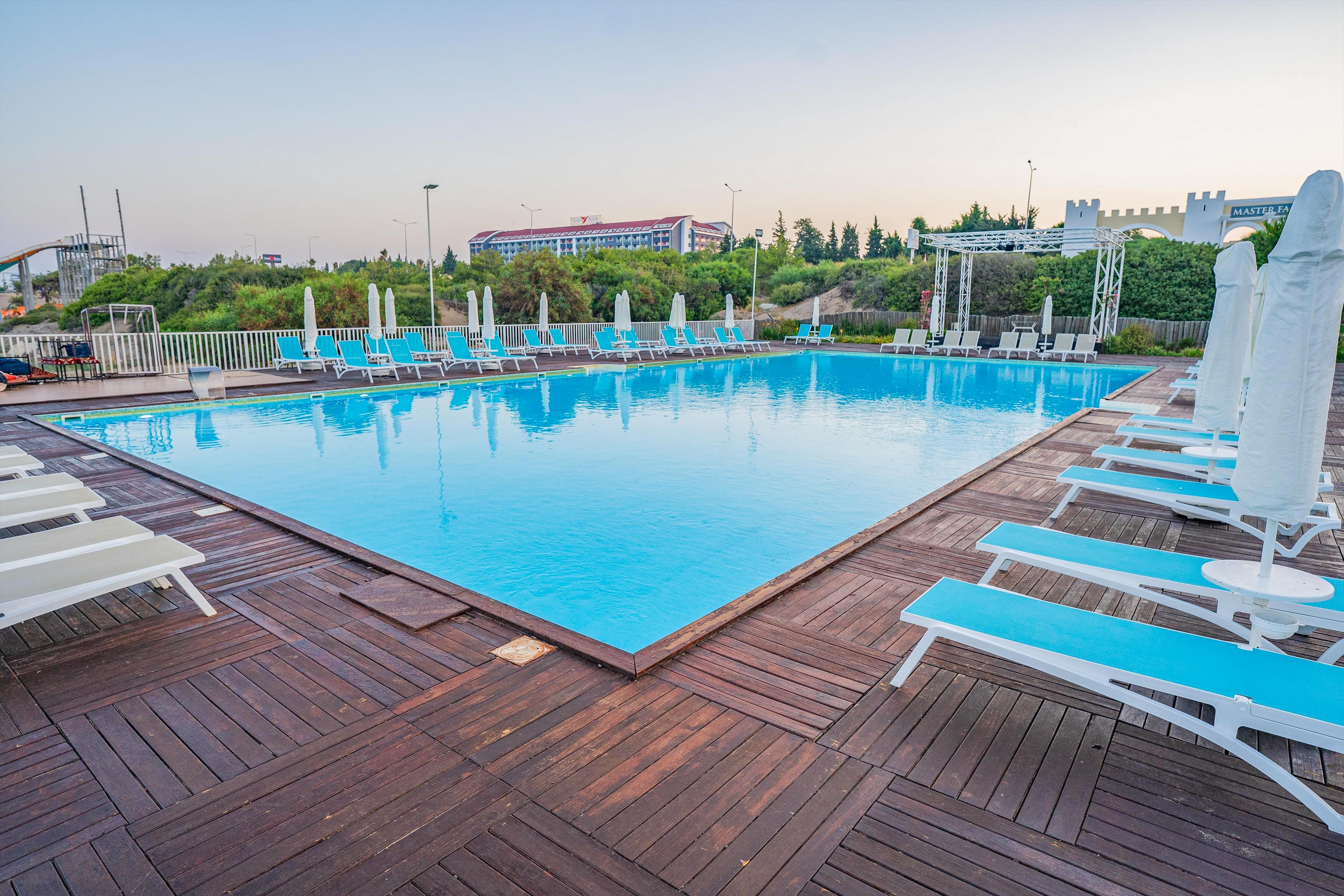 Master Family Club  7