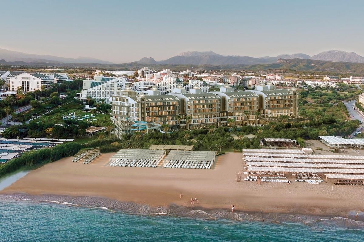 DIAMOND DELUXE HOTEL 6