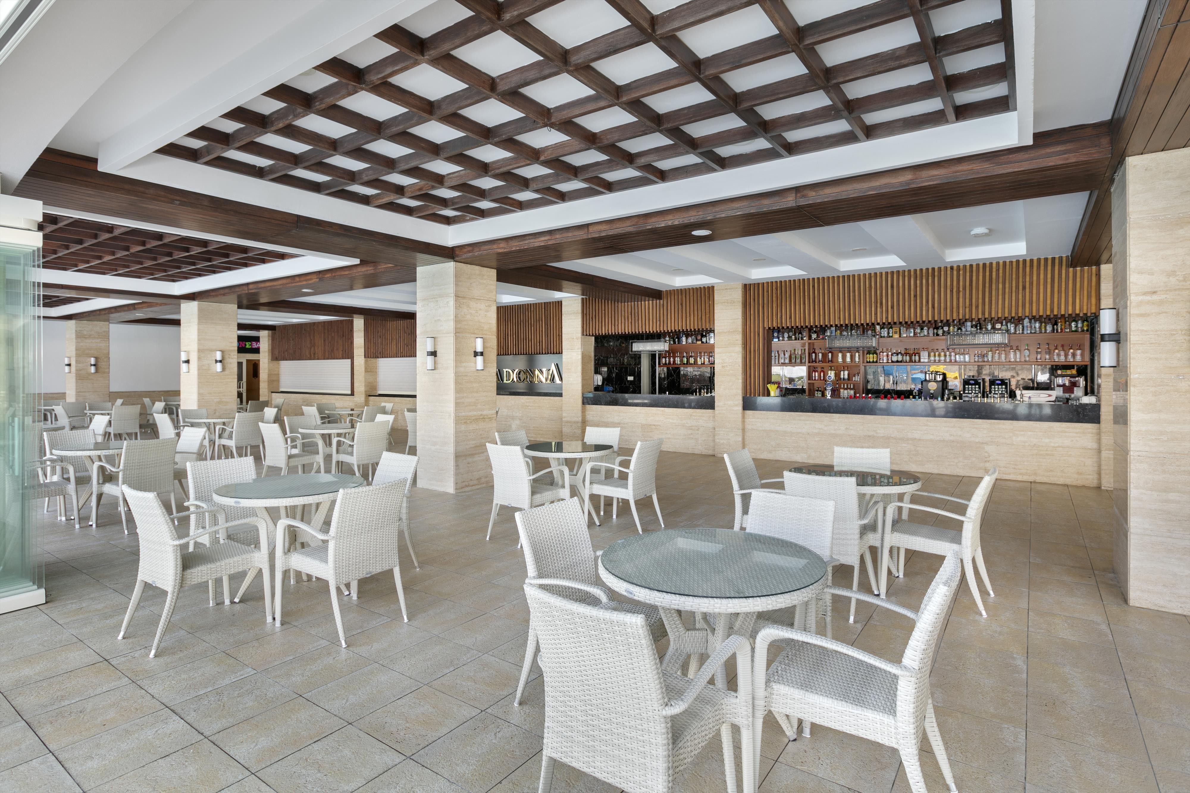 DOBEDAN BEACH RESORT COMFORT SIDE (EX. ALVA DONNA) 17