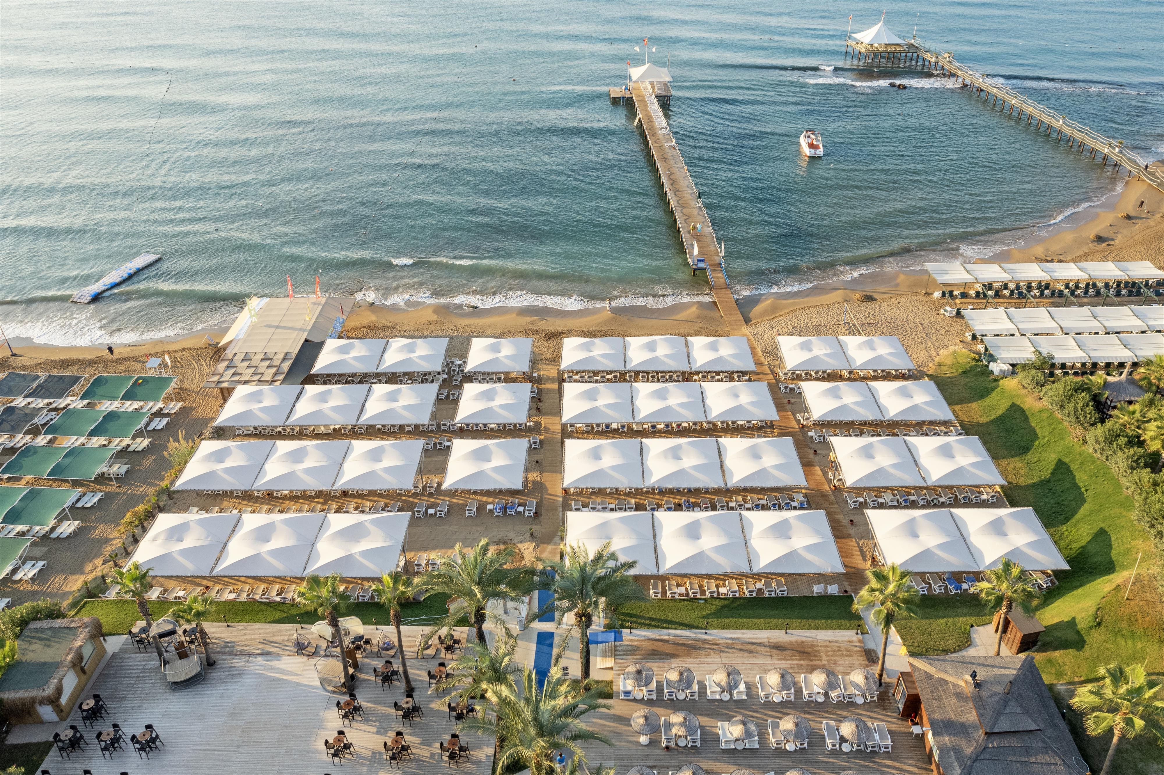 Dobedan Beach Side  8