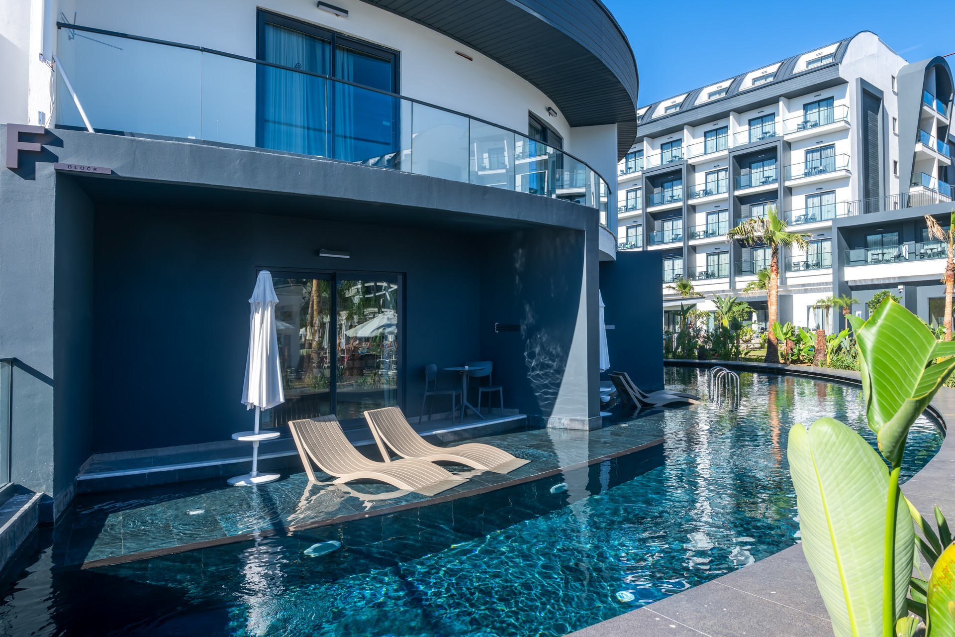 Royal Atlantis Icon  28