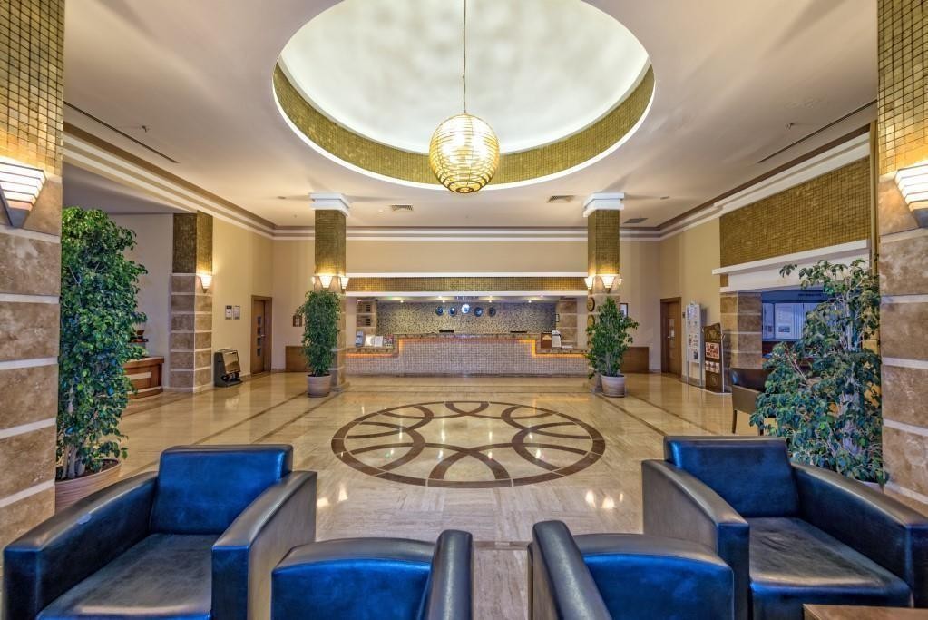 Royal Atlantis Spa & Resort  17