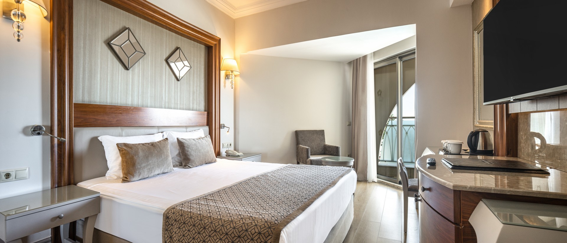 Side Star Resort  21