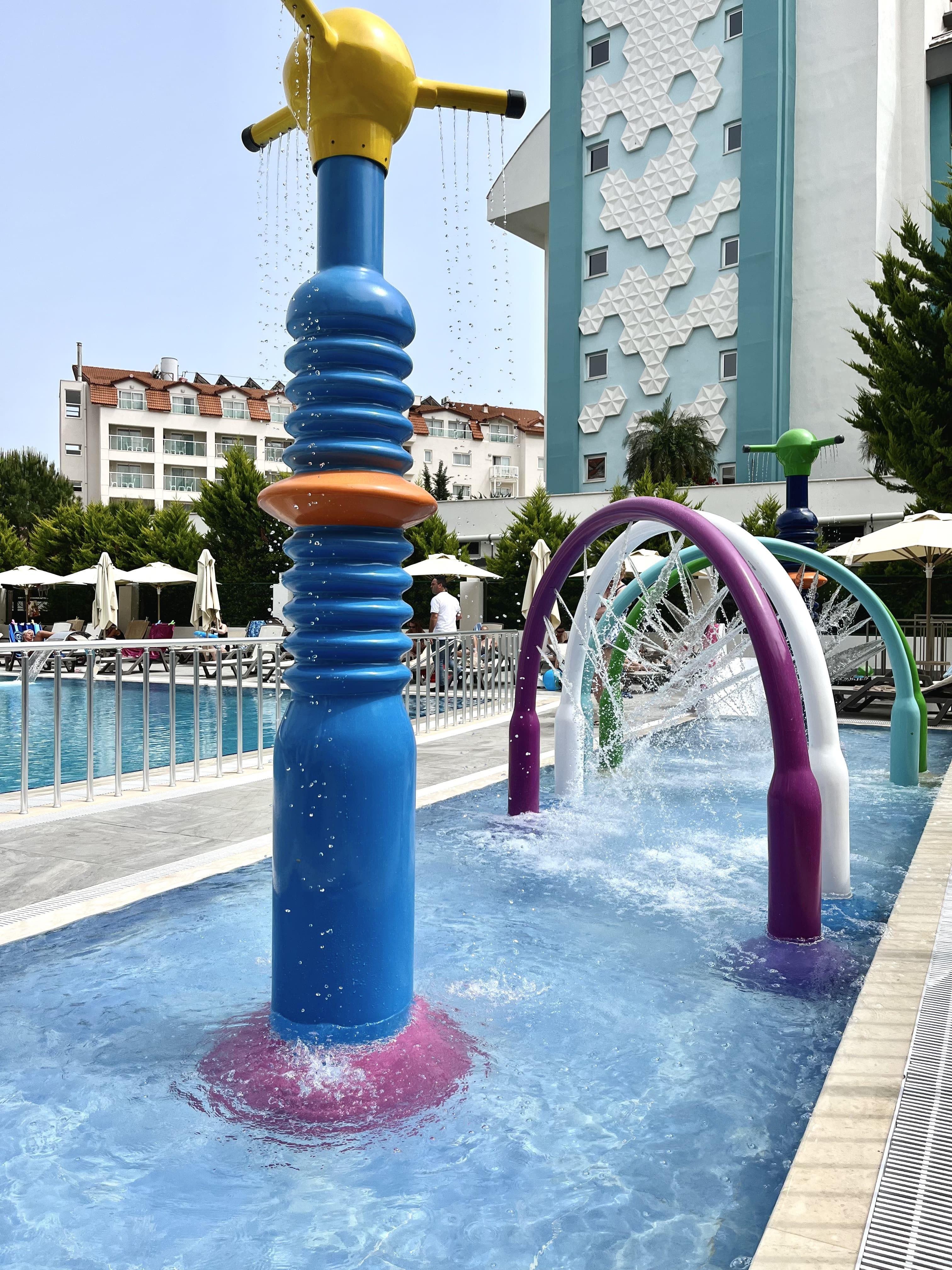 Side Story Resort & Spa 18