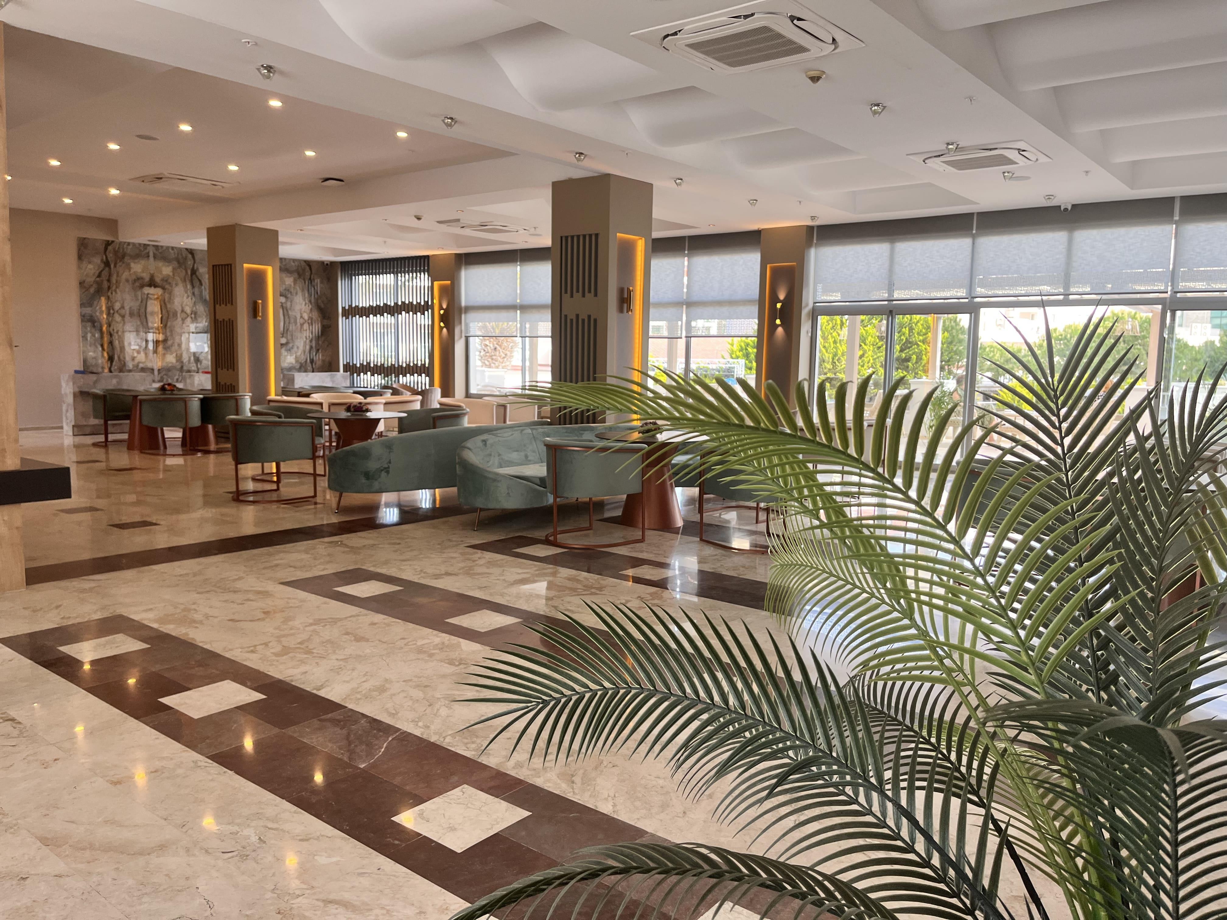 Side Story Resort & Spa 25