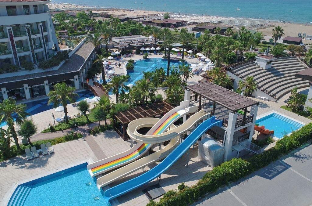 Sunis Evren Beach 15