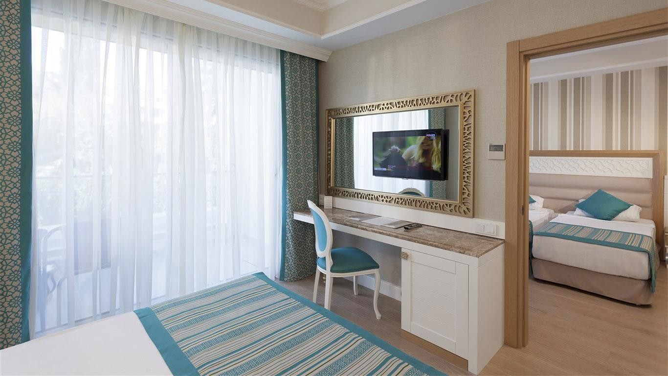 Karmir Resort & Spa Hotel 31