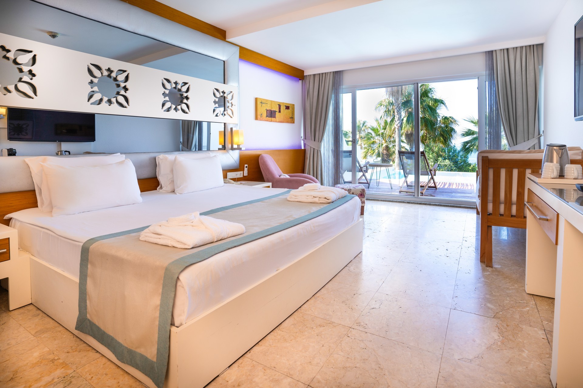 Flora Garden Beach 21