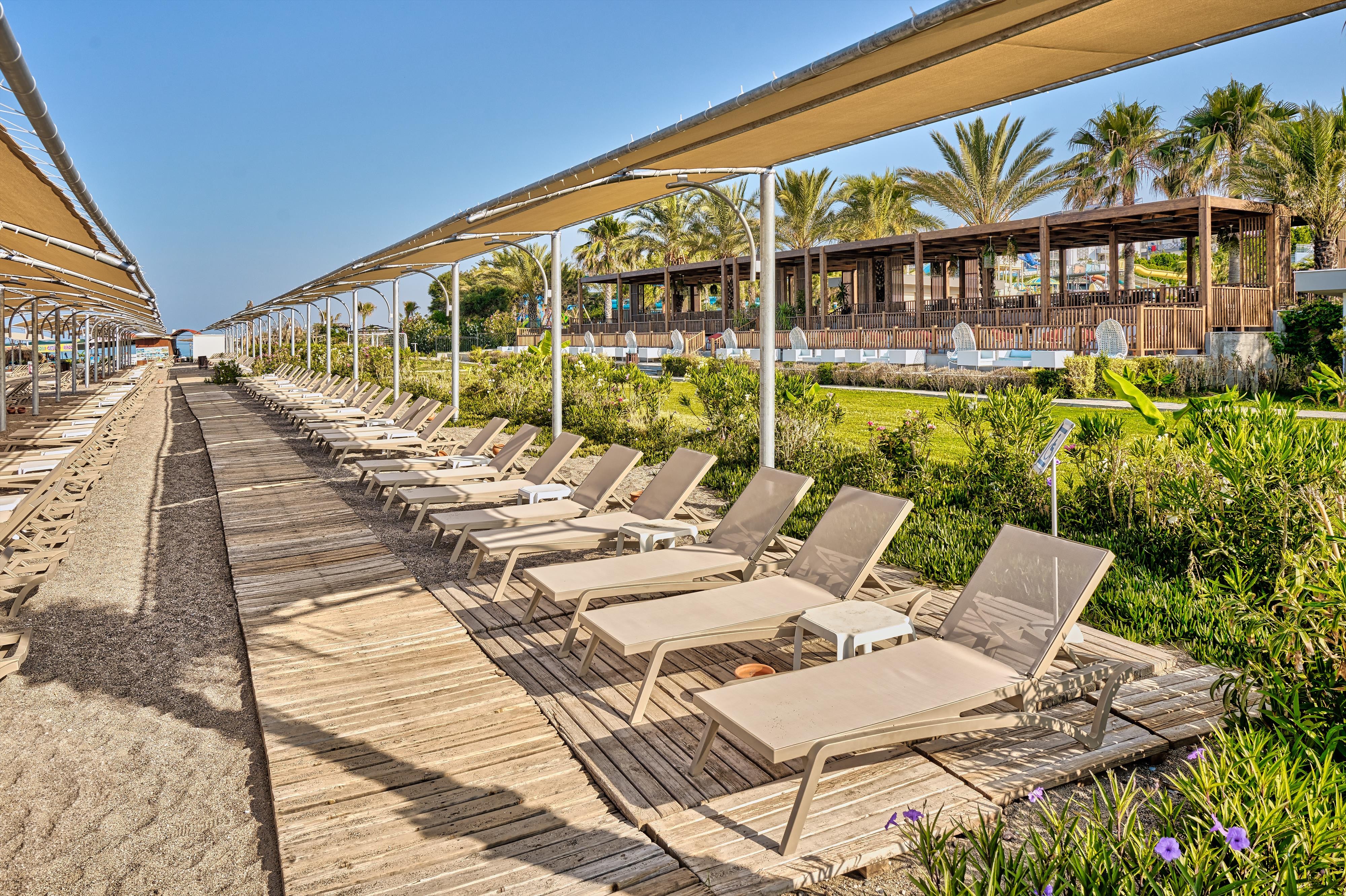 Seaden Sea Planet Resort 8