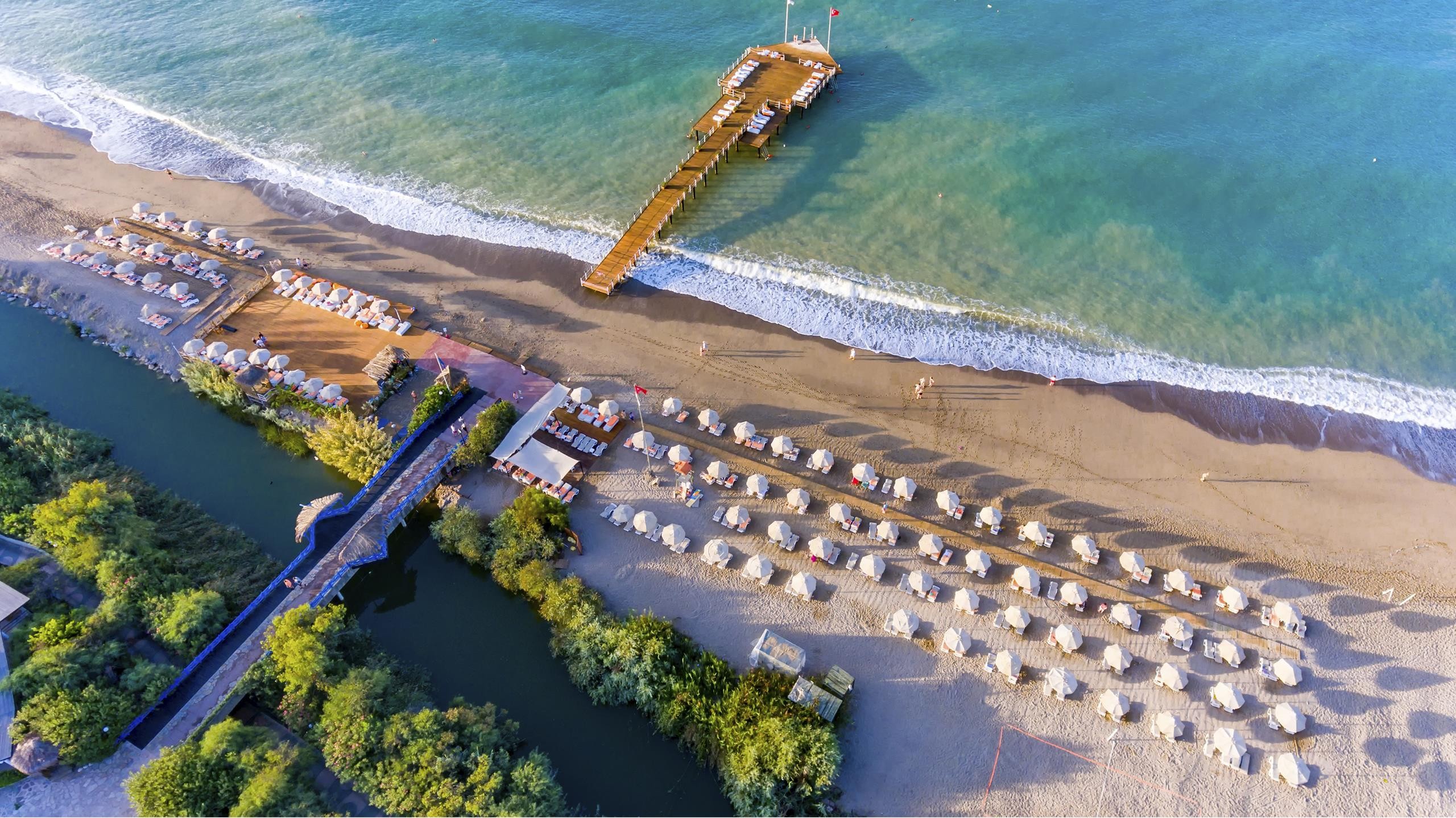 Starlight Resort Hotel