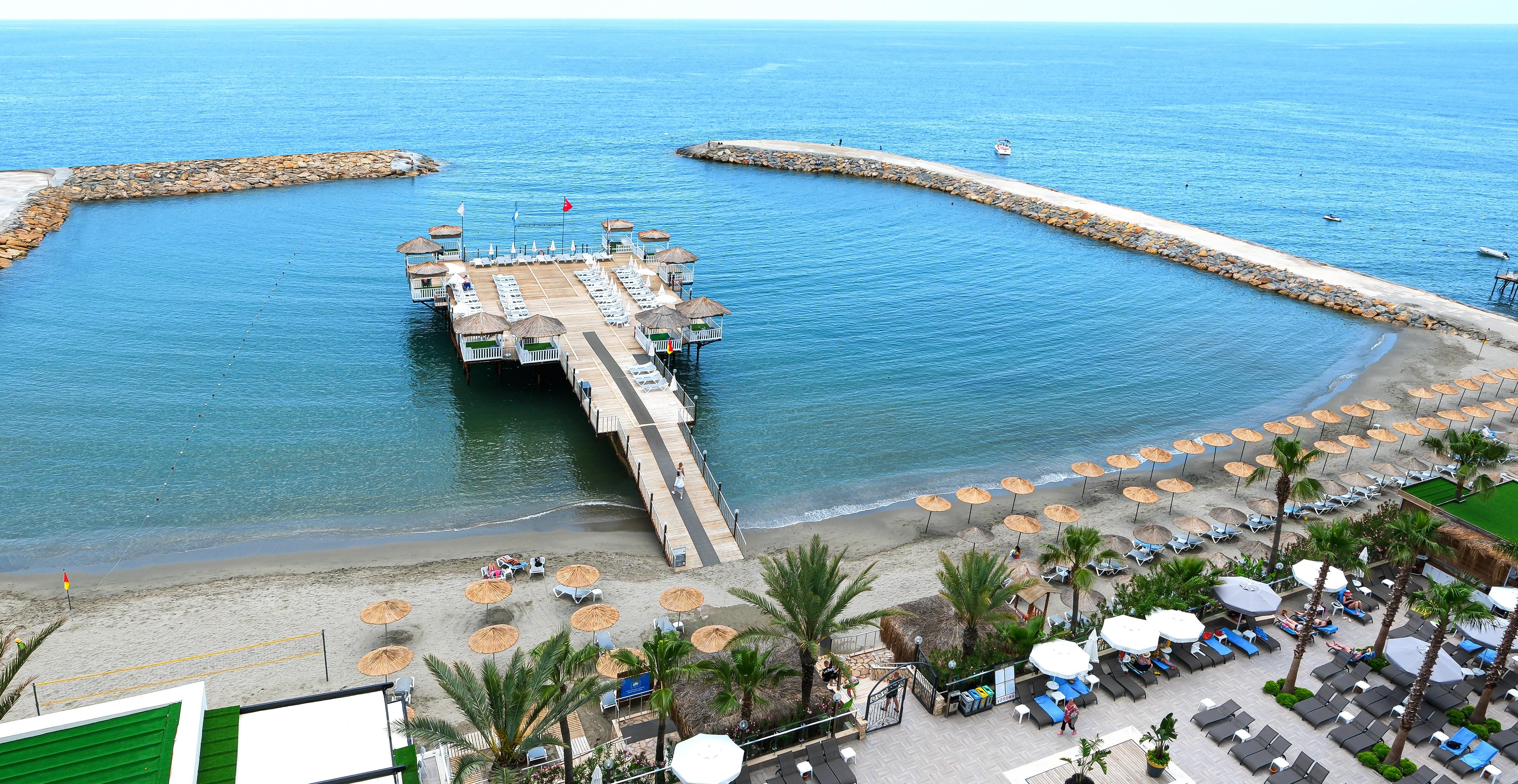 Aria Resort & Spa Hotel 13