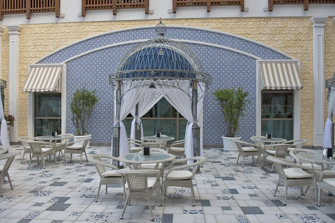 Quattro Beach Spa & Resort 10