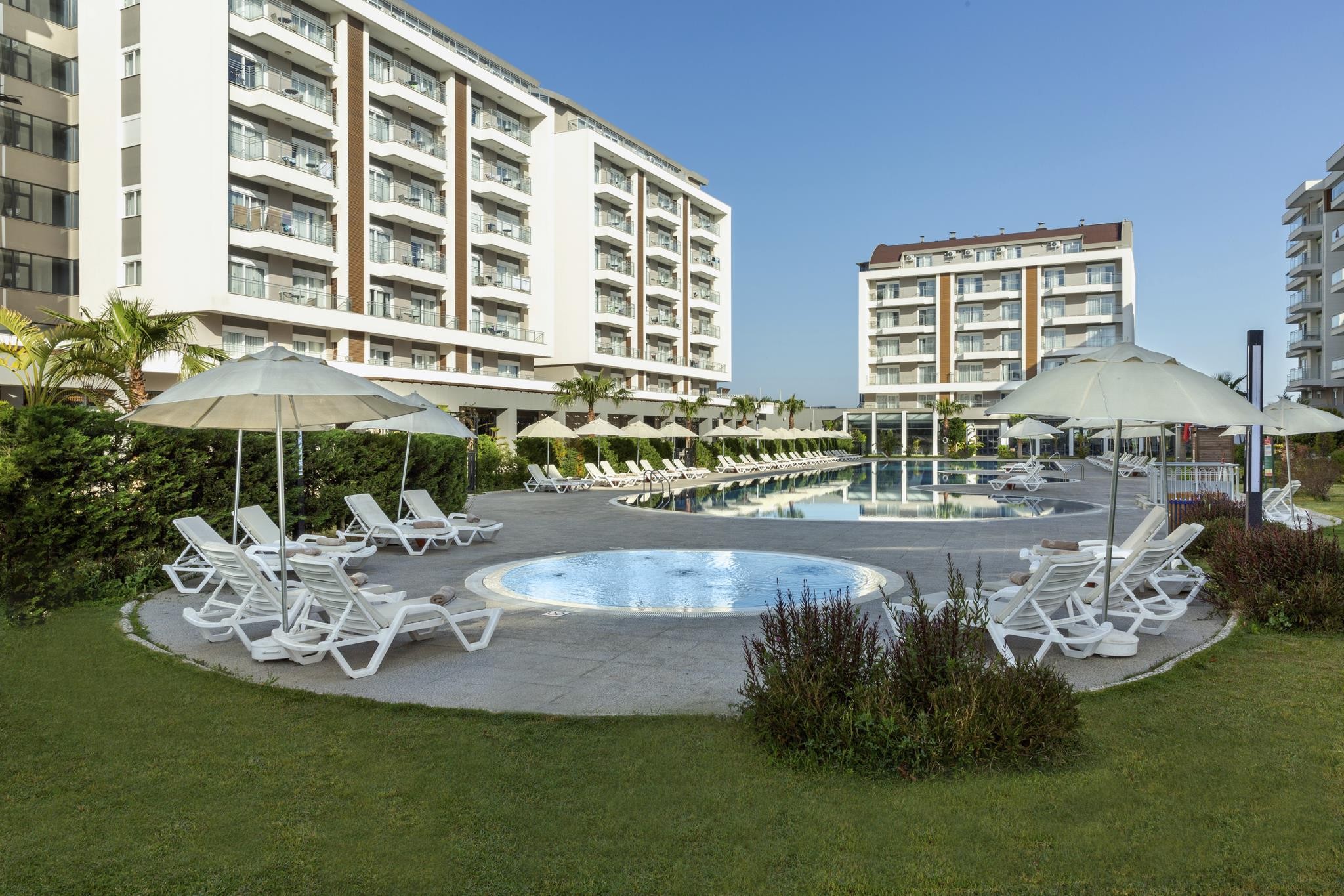 GREENWOOD SUITES RESORT 15