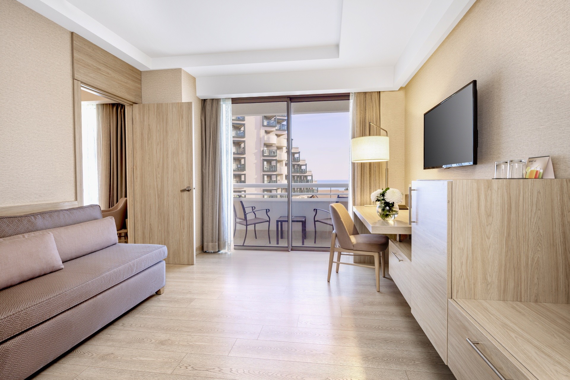 Concorde De Luxe Resort 28