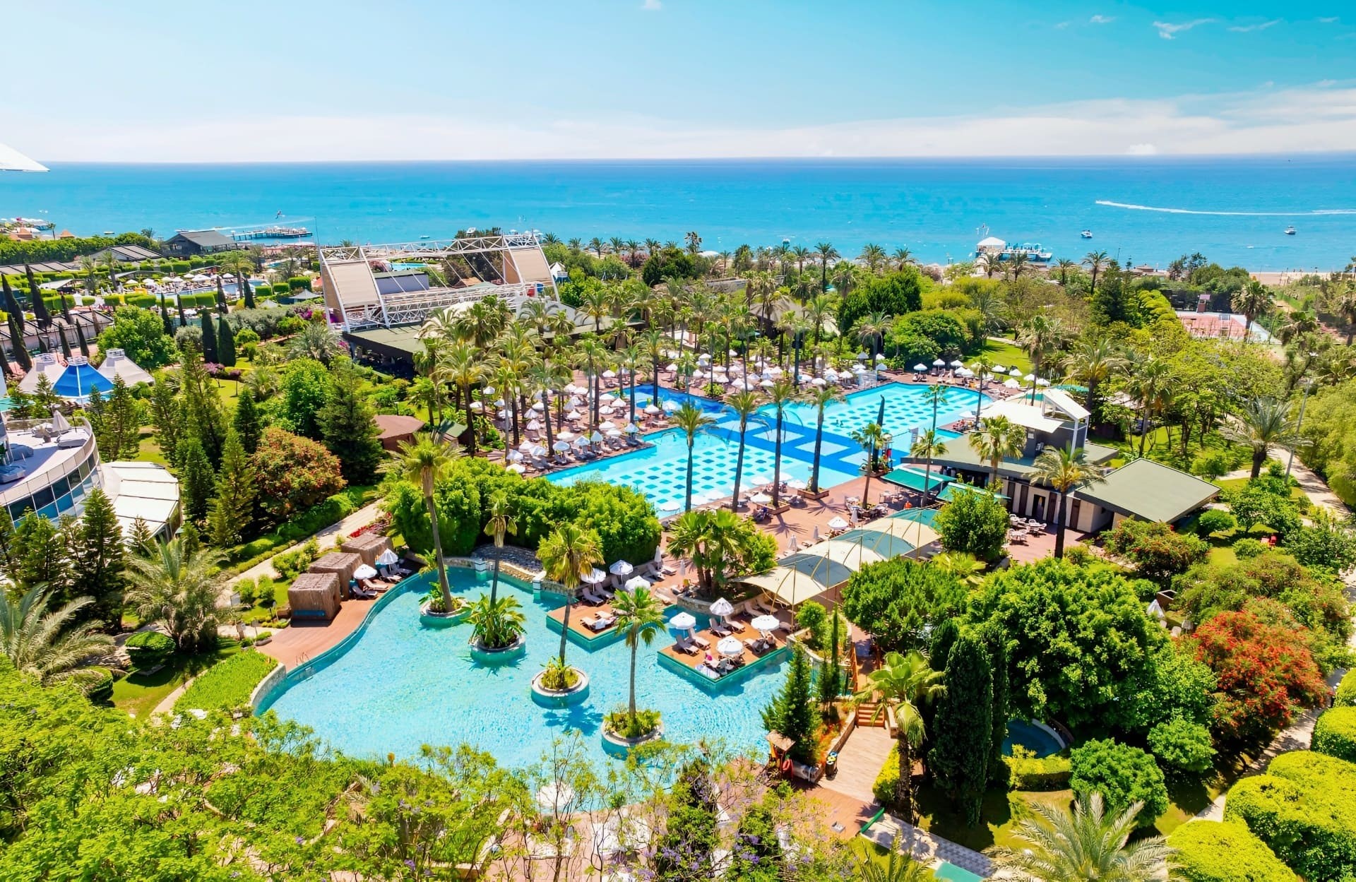 Concorde De Luxe Resort 36