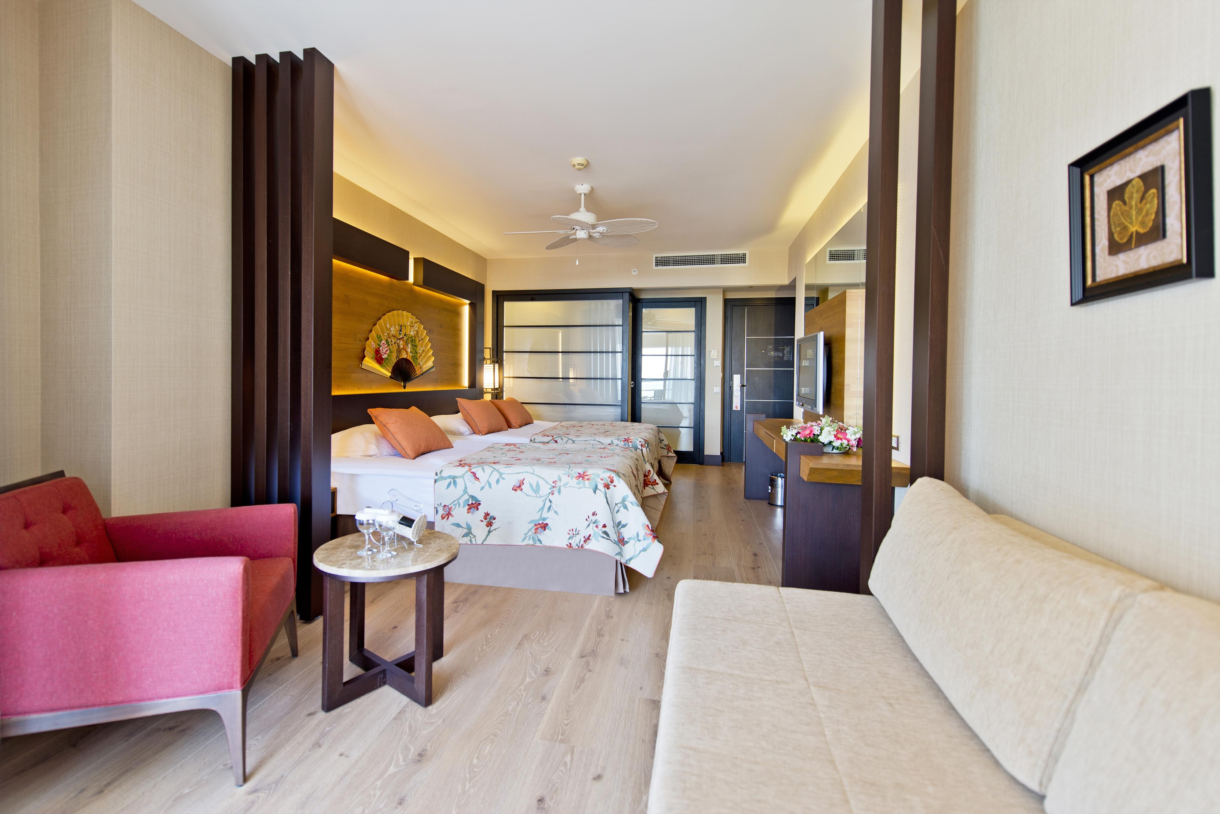 Limak Lara Deluxe 24