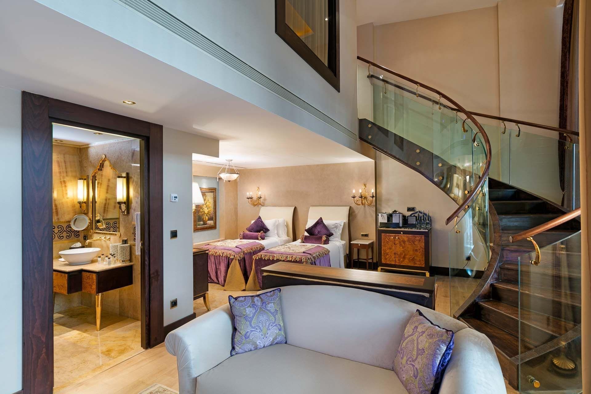 Mardan Palace (ex. Titanic) 34