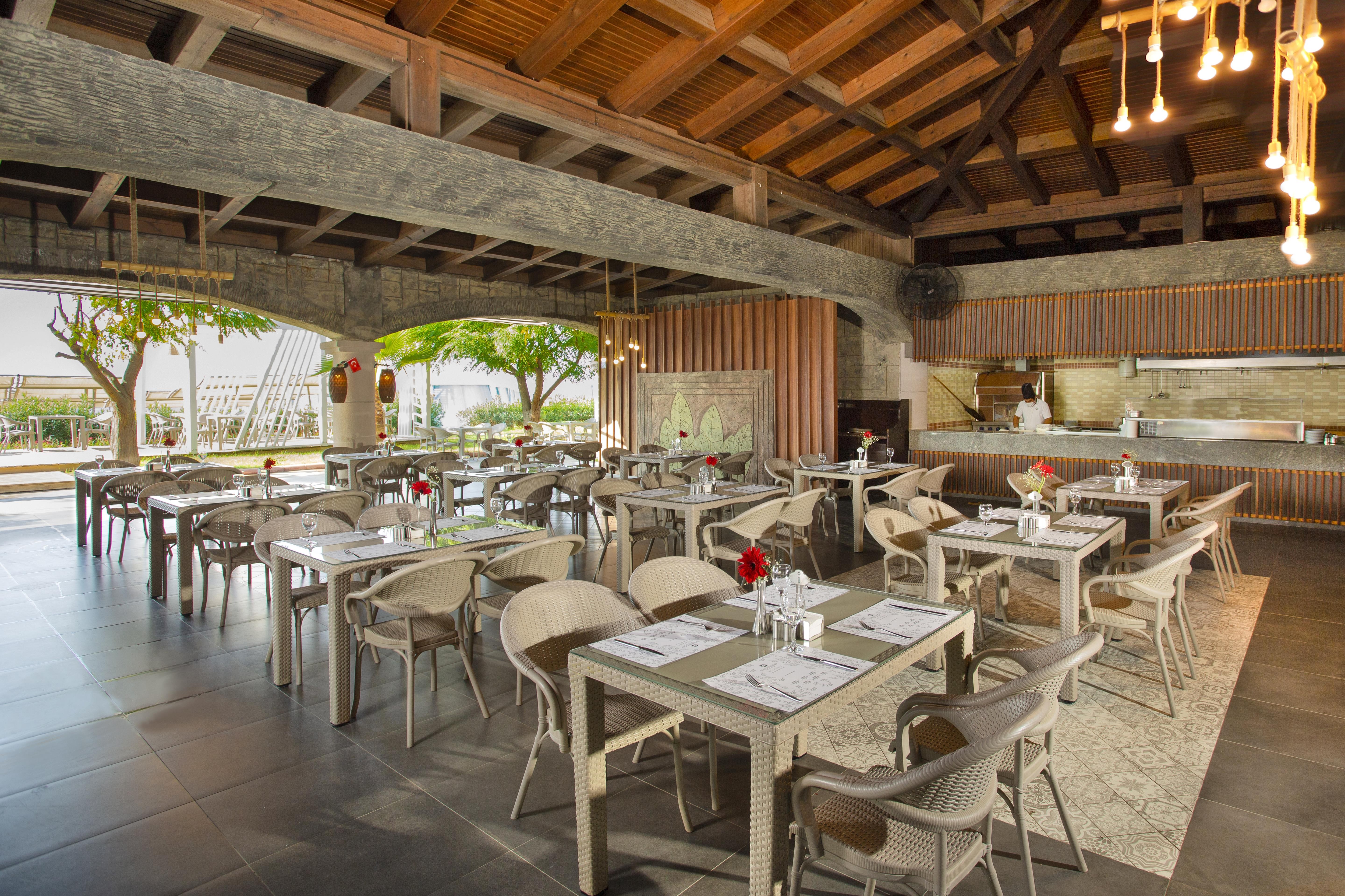 Sherwood Breezes Resort 32