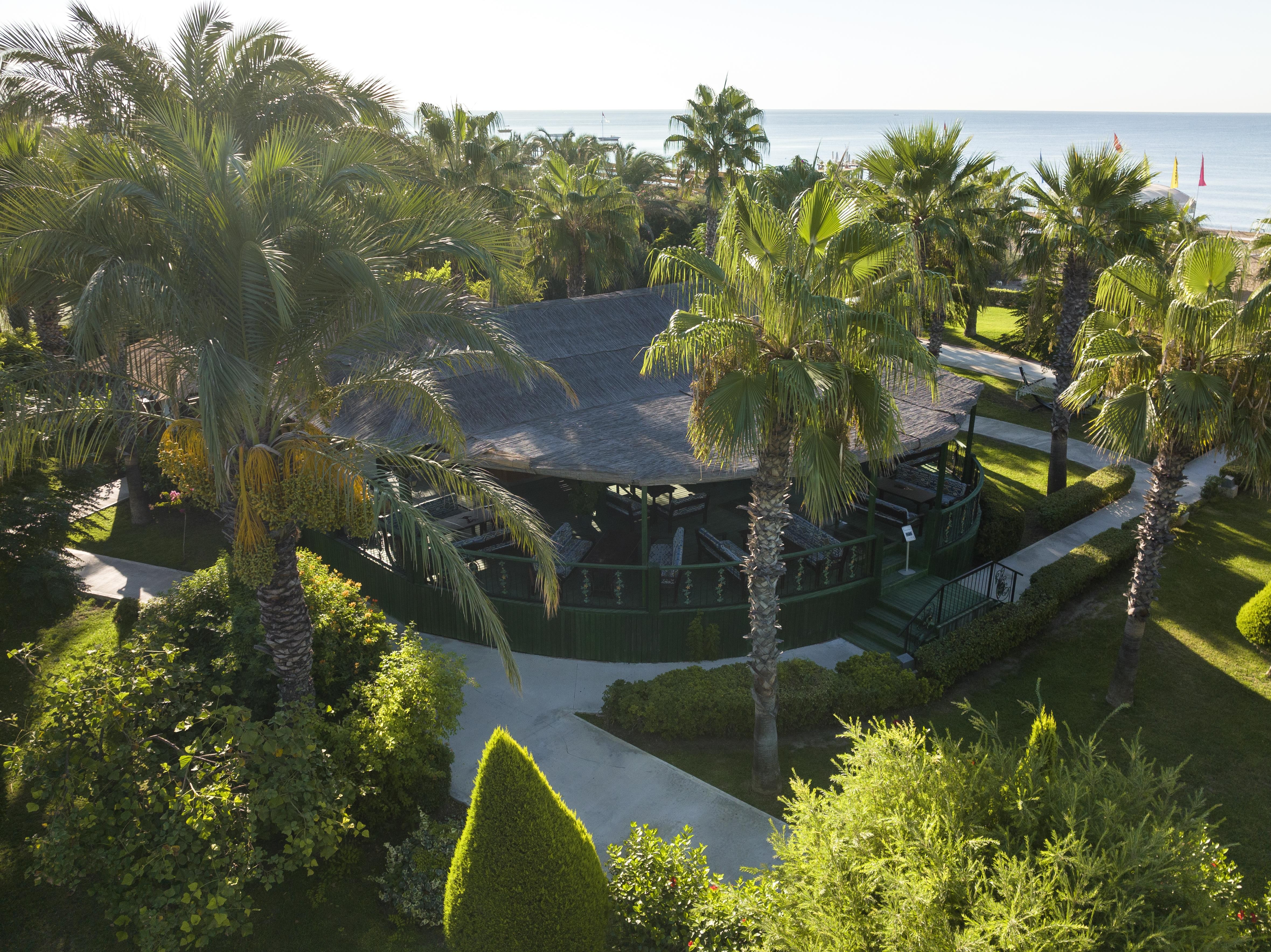 Sherwood Breezes Resort 33