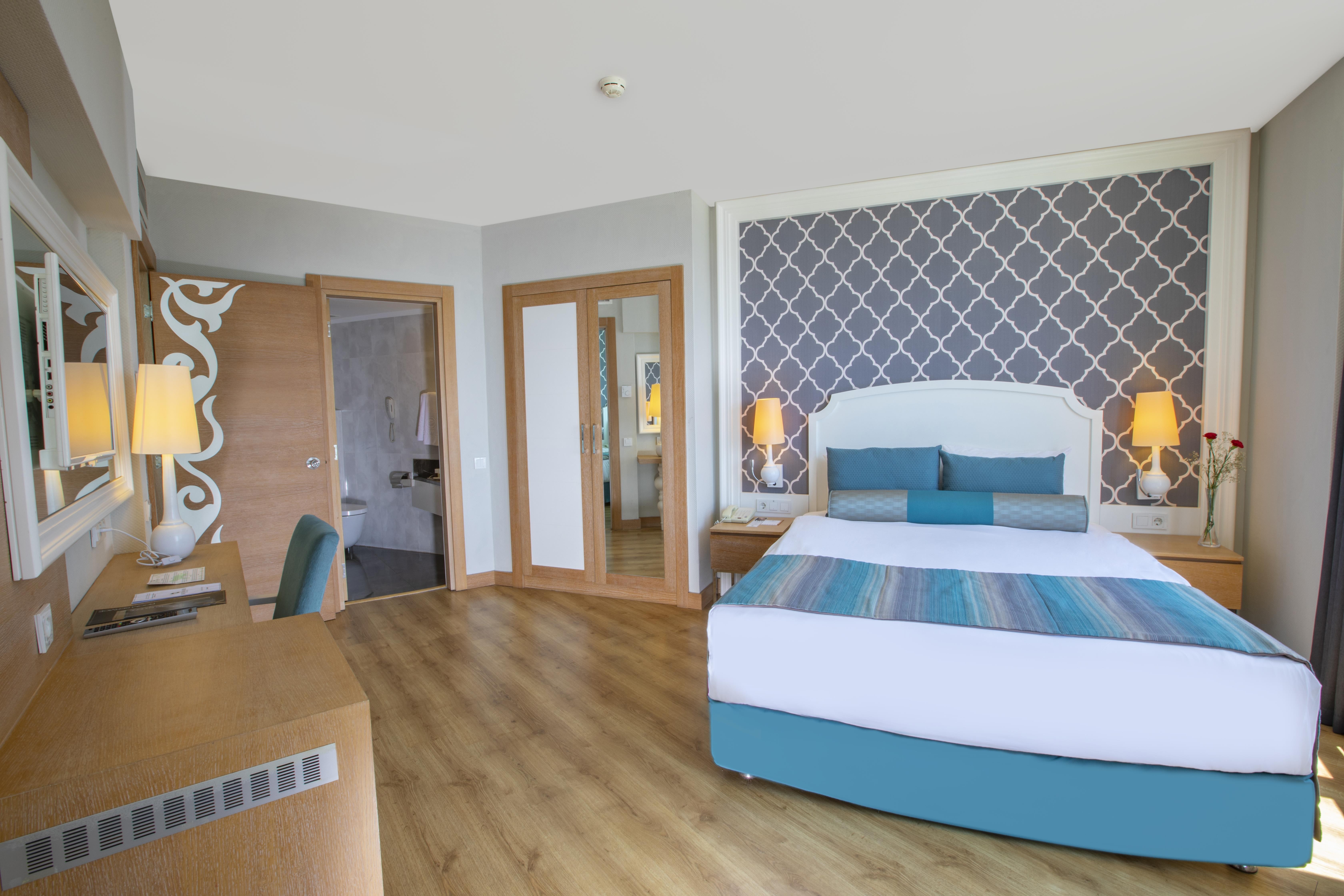 Sherwood Breezes Resort 37