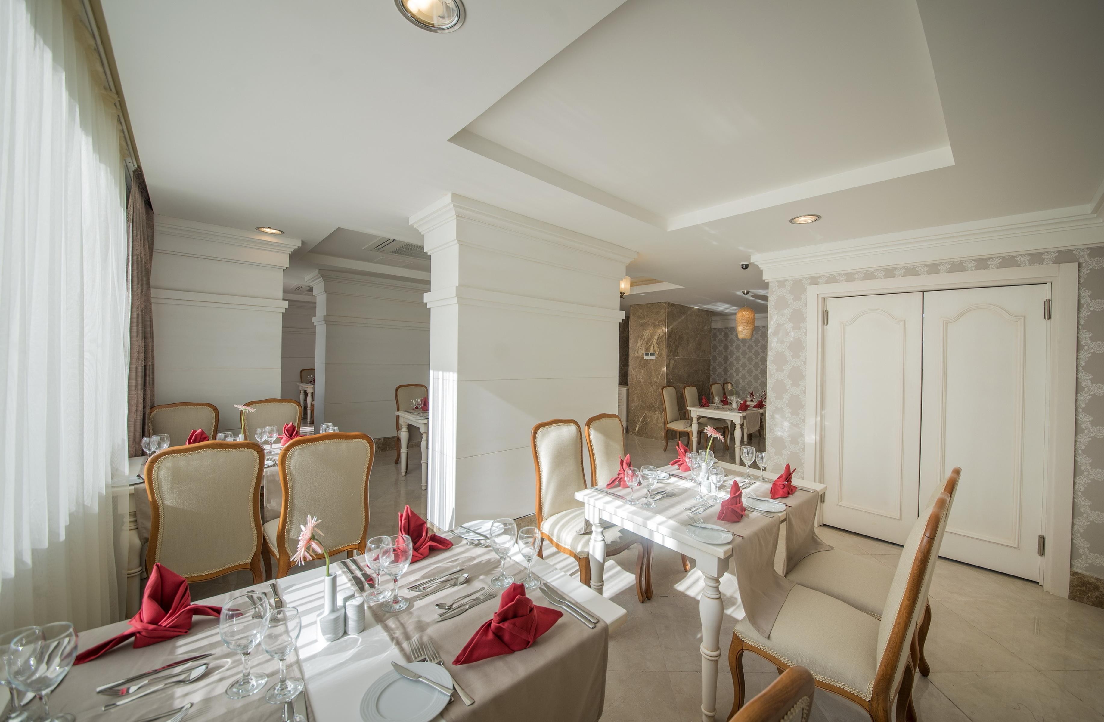 WYNDHAM GARDEN LARA 7