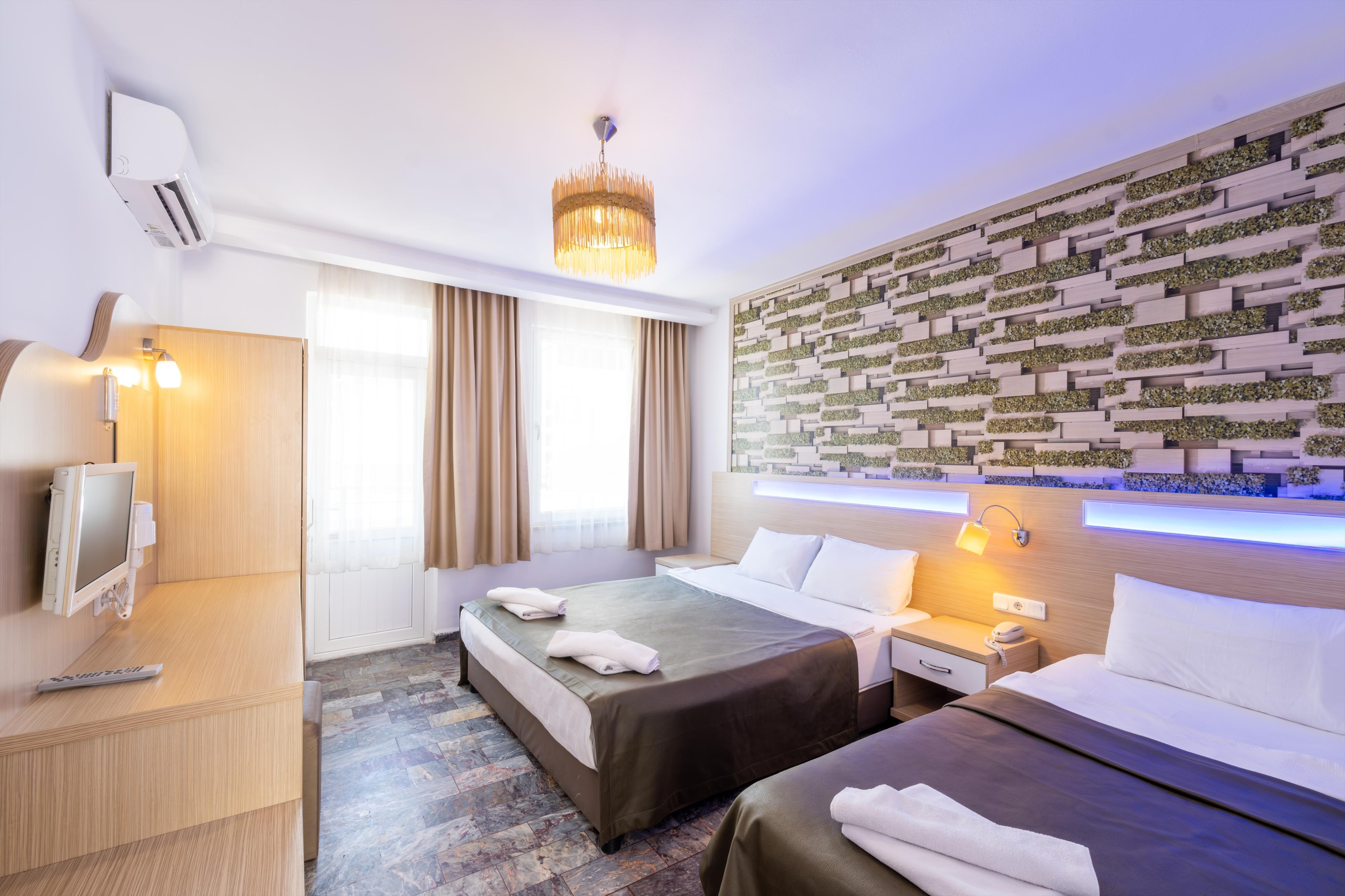 Bora Bora Butik Hotel 12