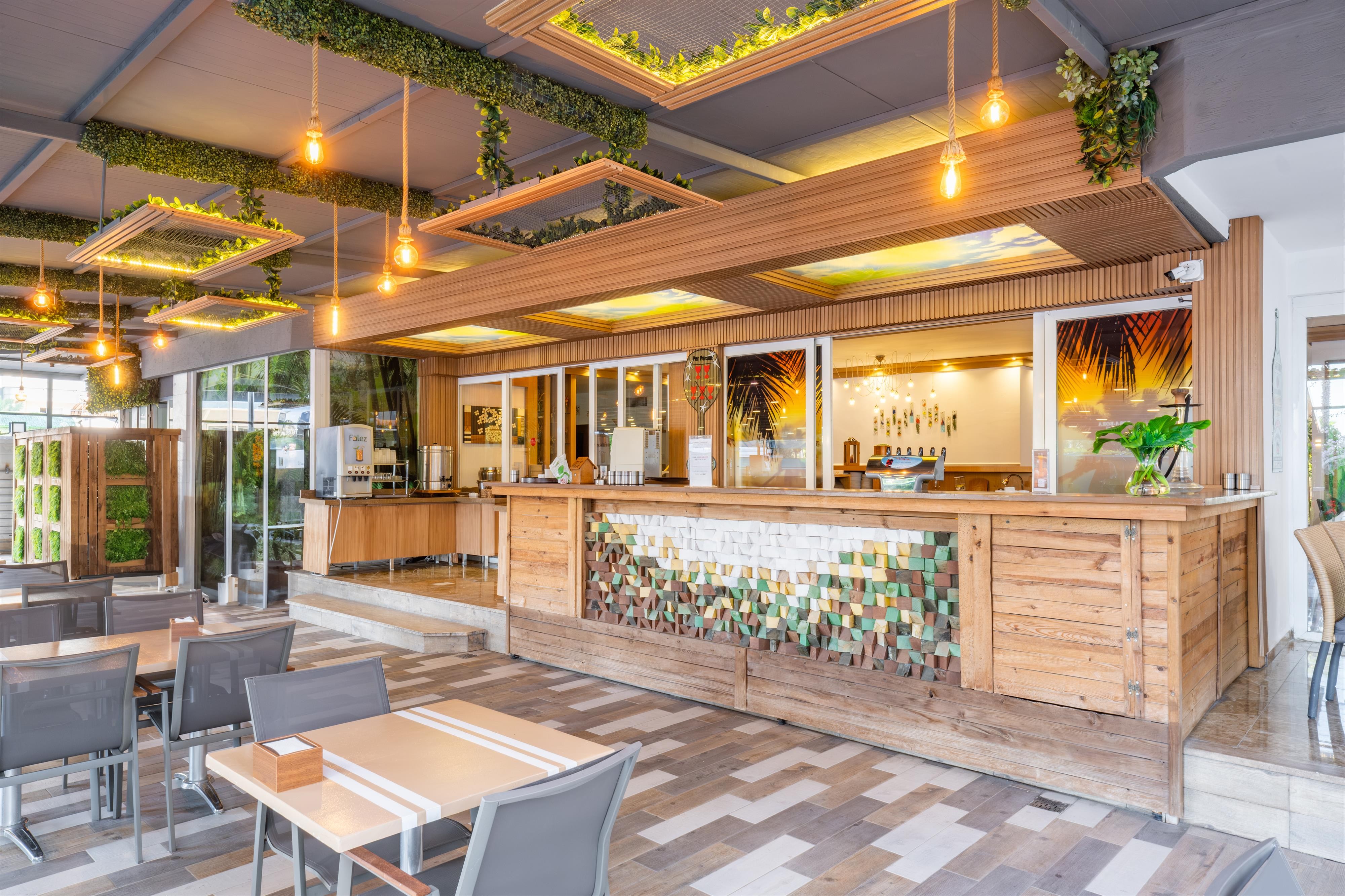 Bora Bora Butik Hotel 10