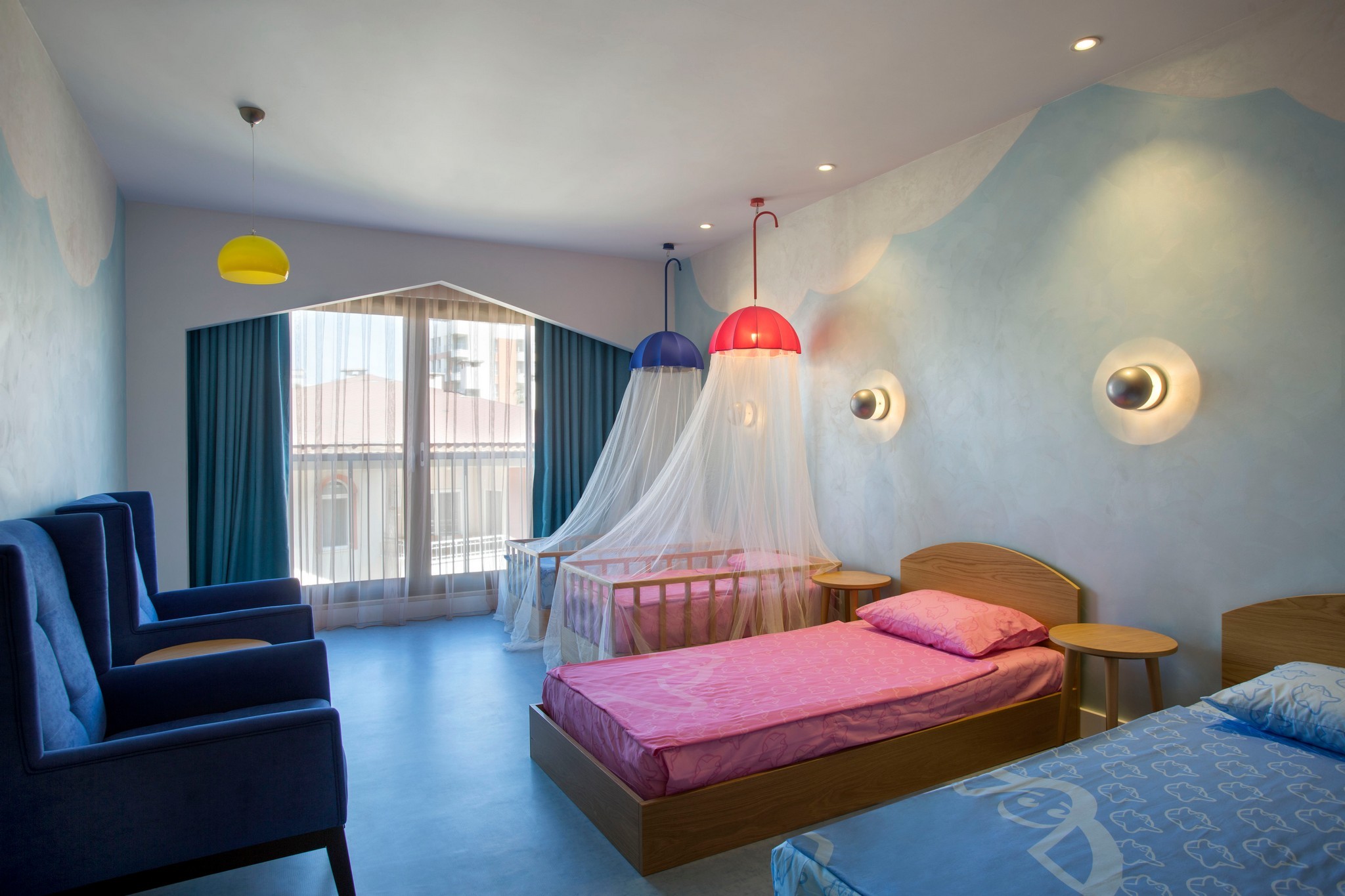 ACANTHUS & CENNET BARUT COLLECTION 22