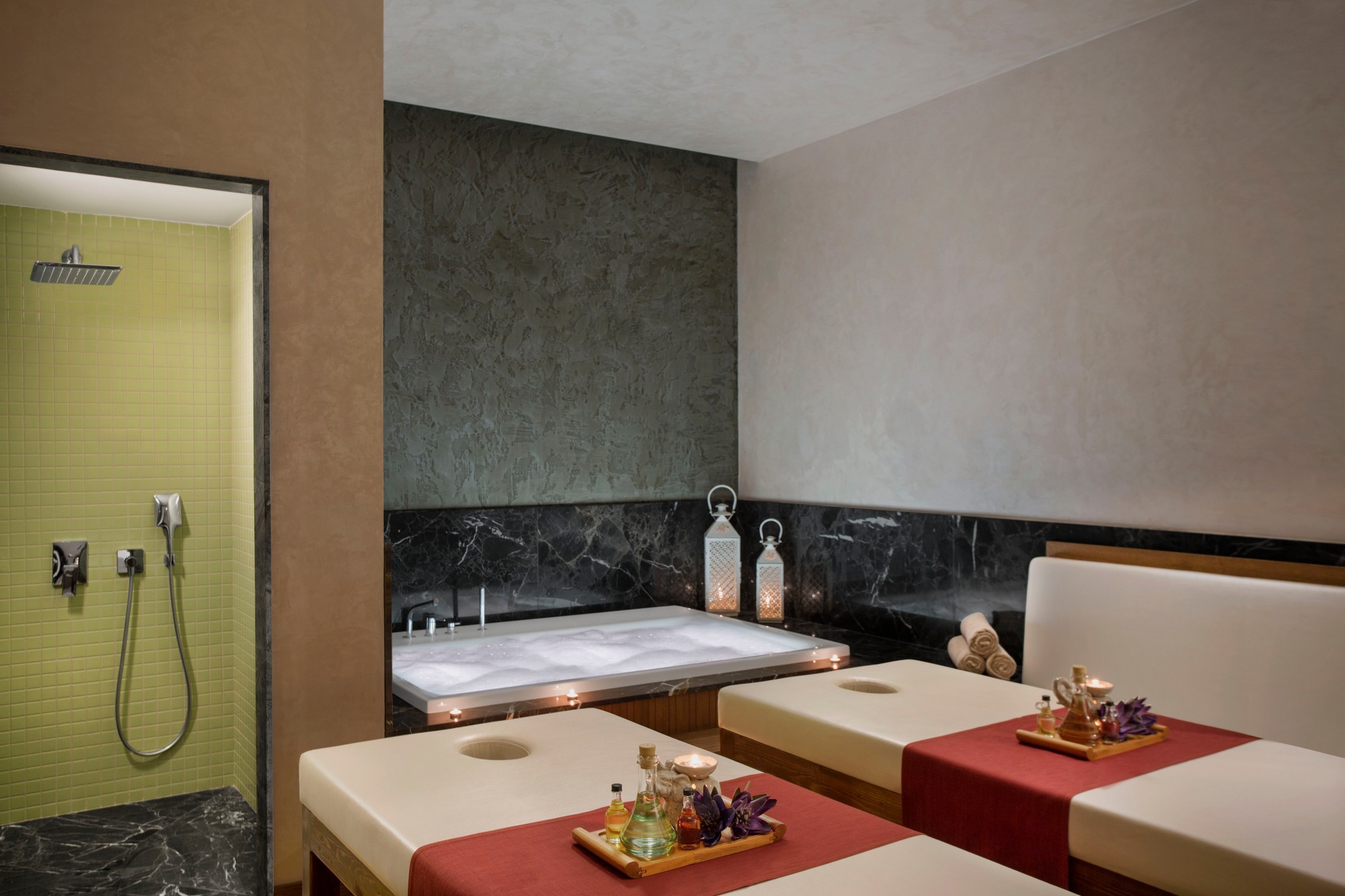 ACANTHUS & CENNET BARUT COLLECTION 27